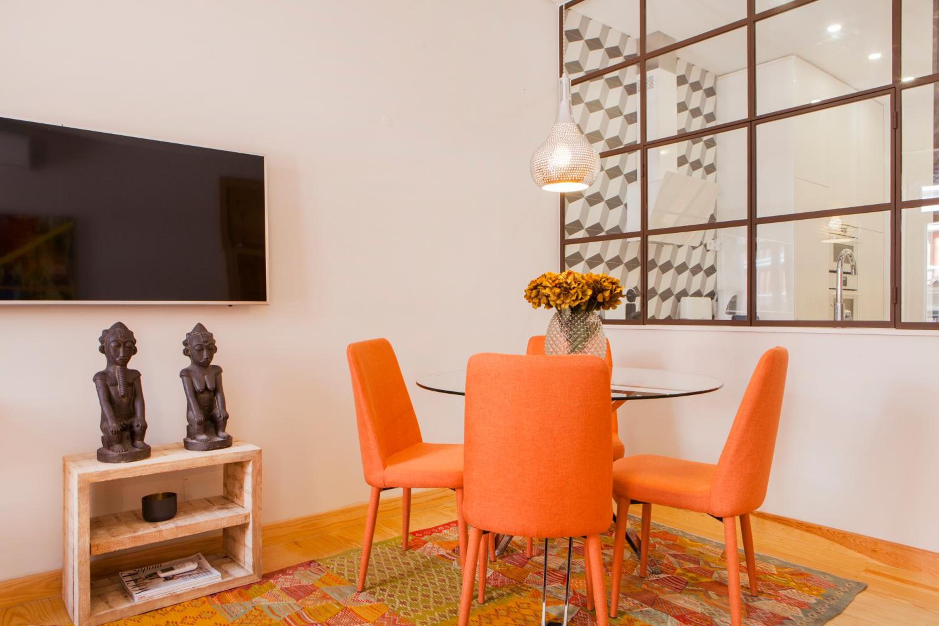 Two-Bedroom Apartment - Photo 6