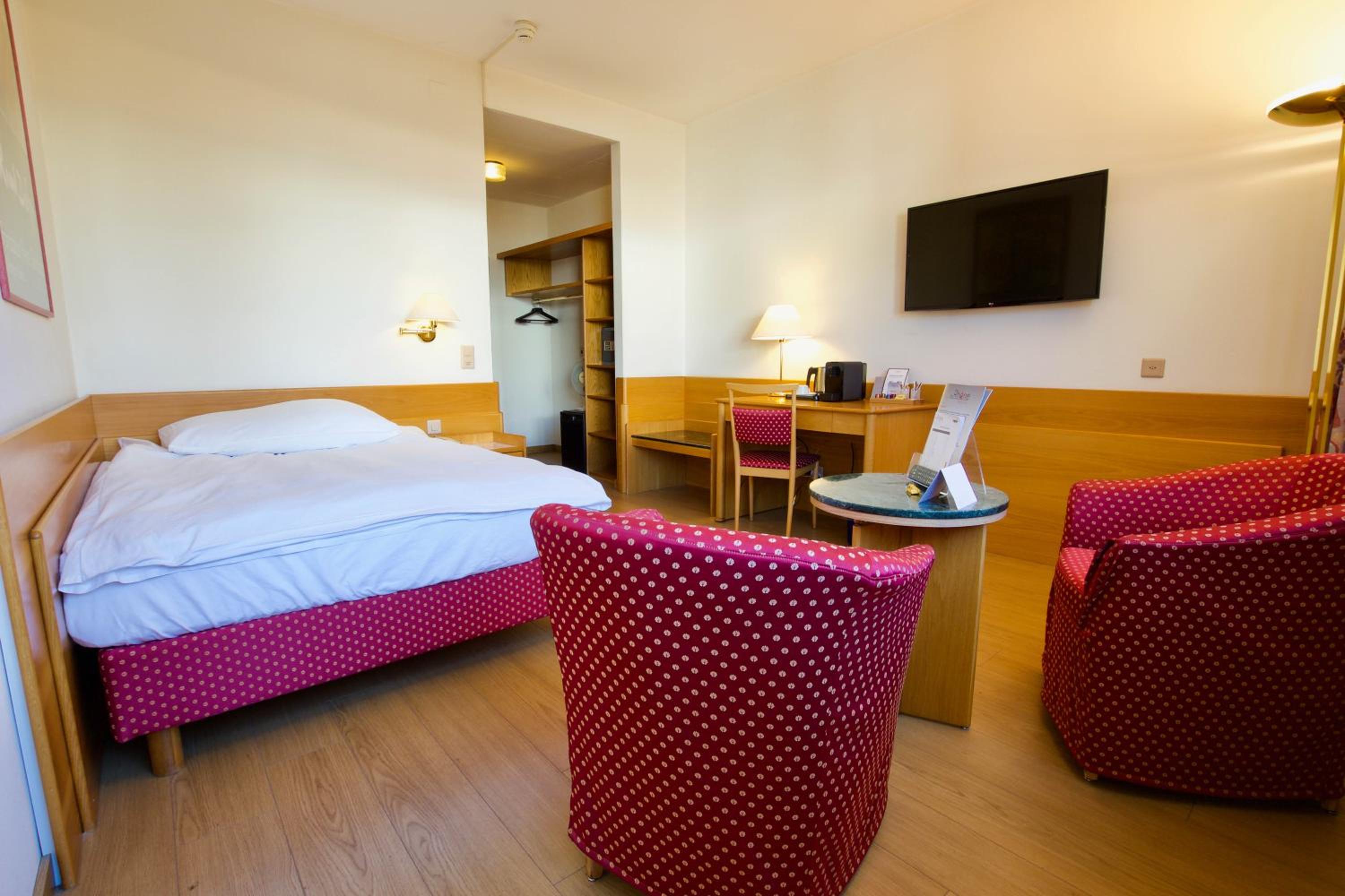 Single Room
