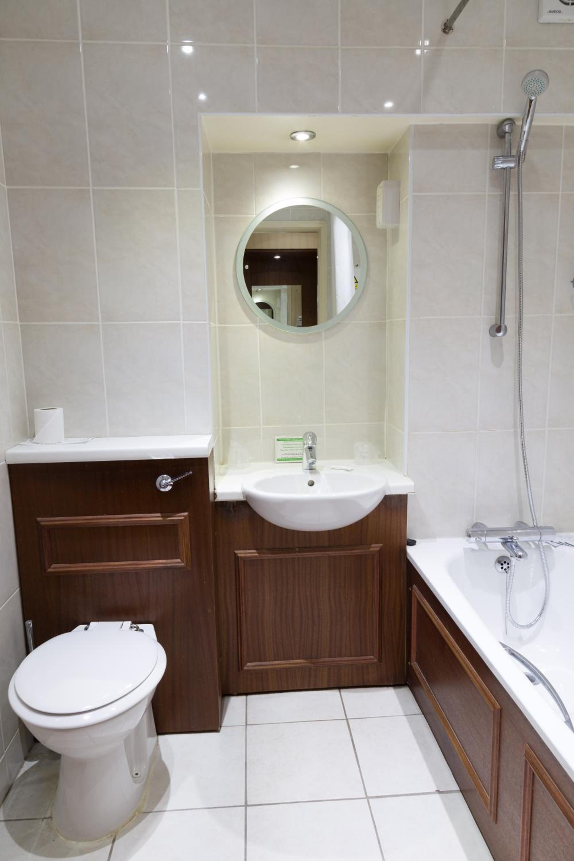 Superior Twin Room - Photo 2