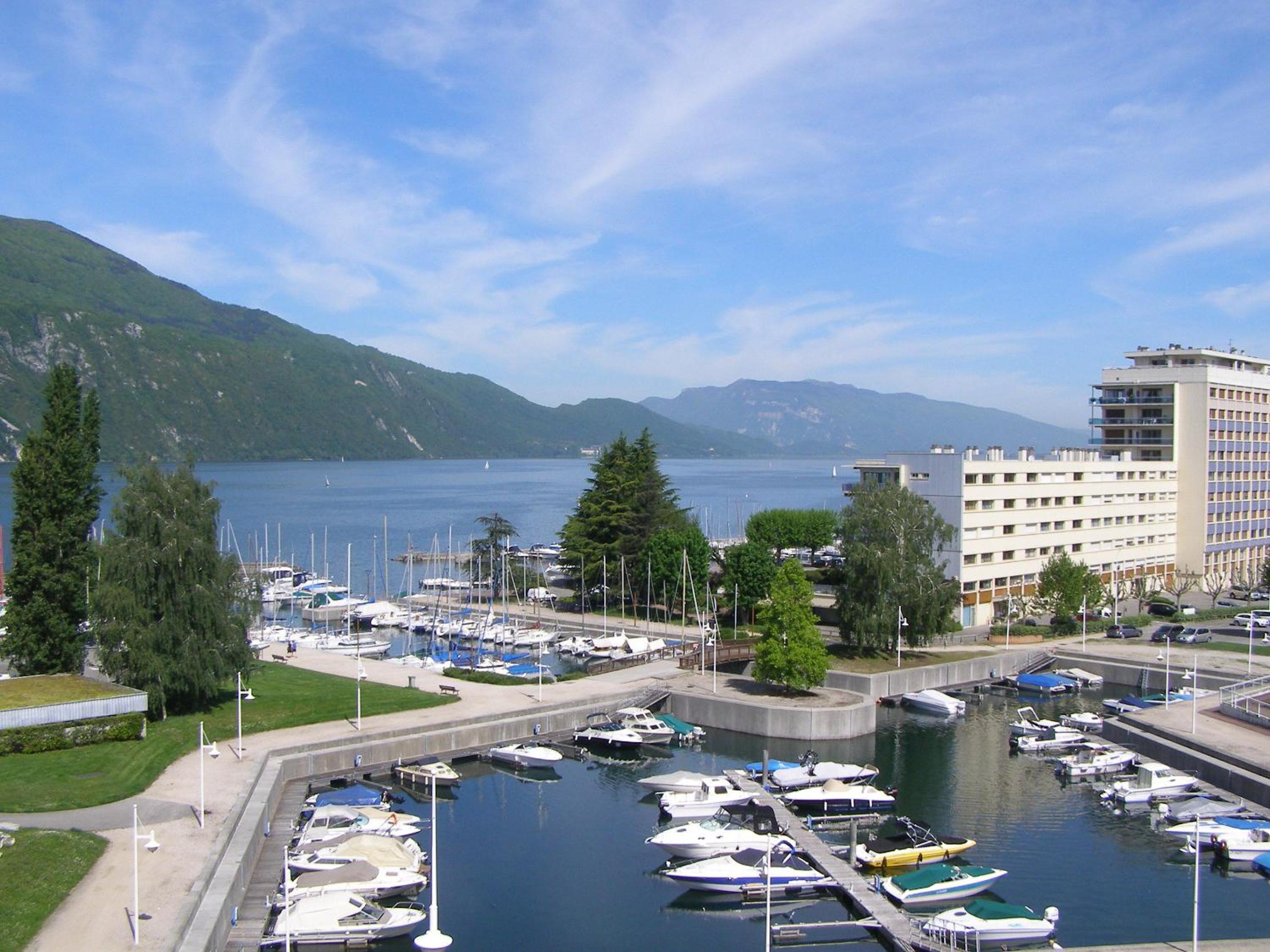 Double Room with Lake View and Spa Access photo 2