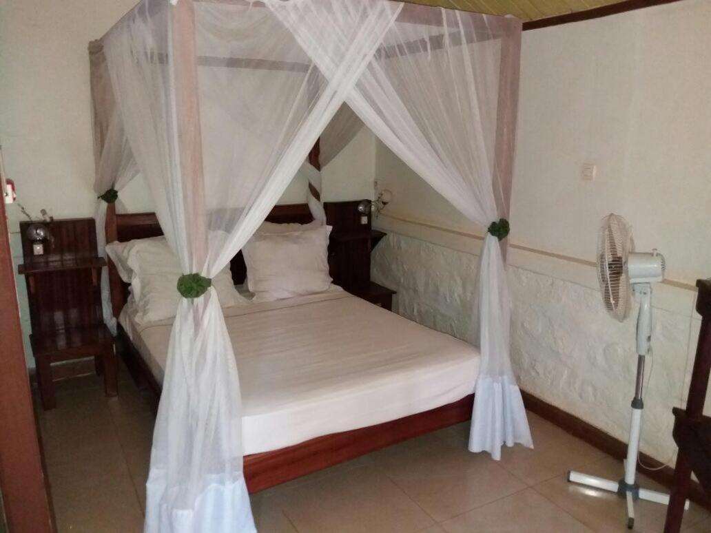 Double Room with Aircon photo 2