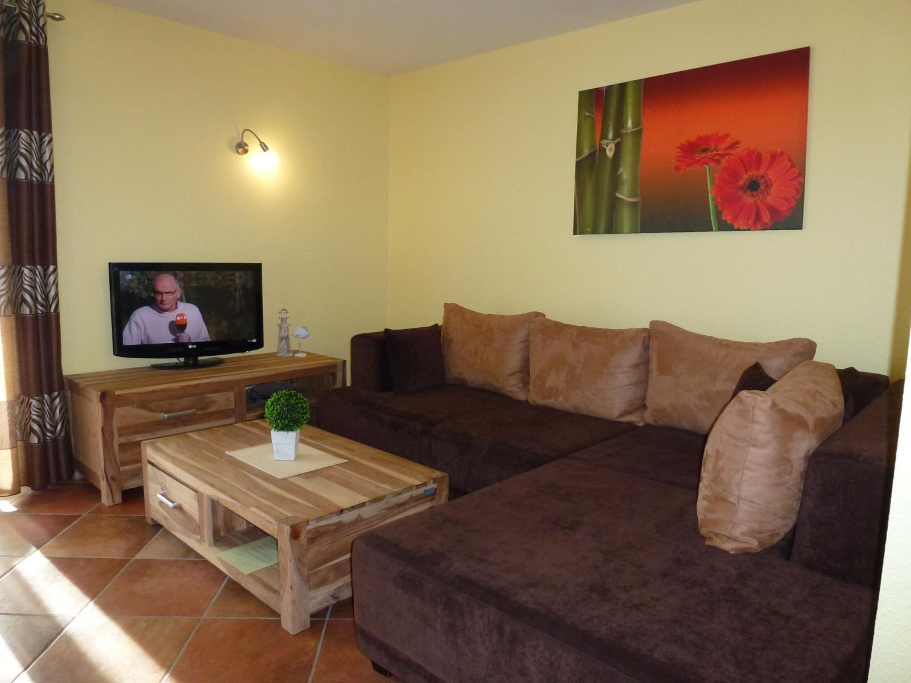 Two-Bedroom Apartment with Terrace photo 3
