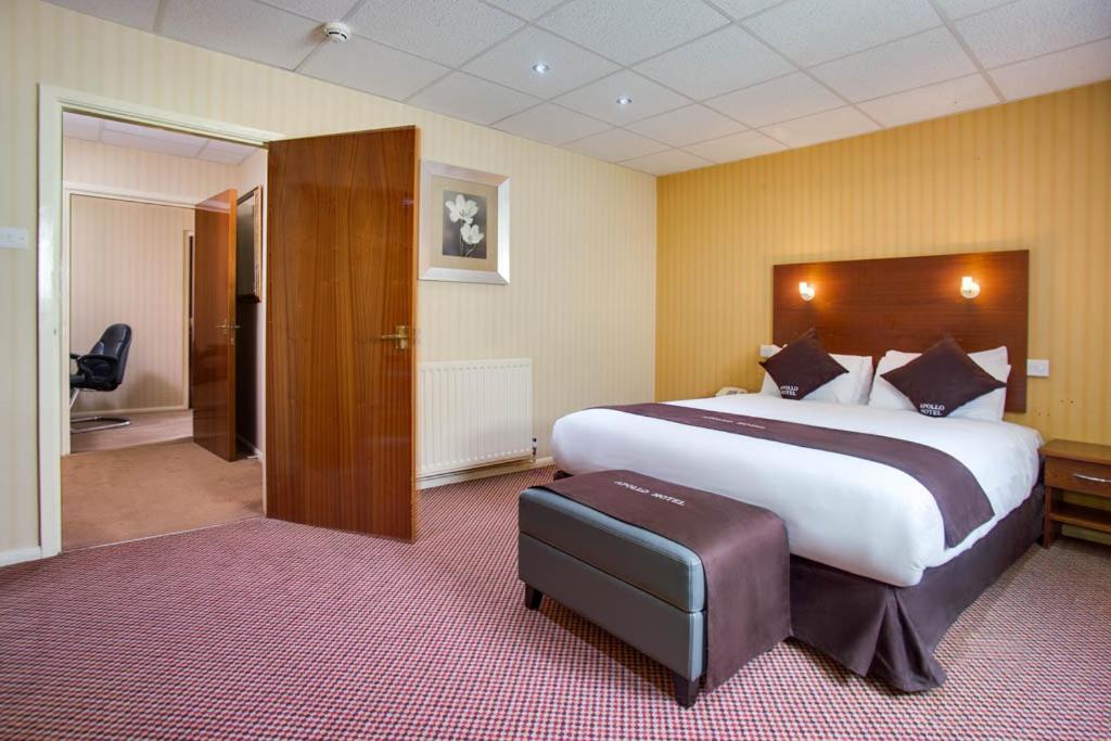Suite - Queen Bed - Photo 1