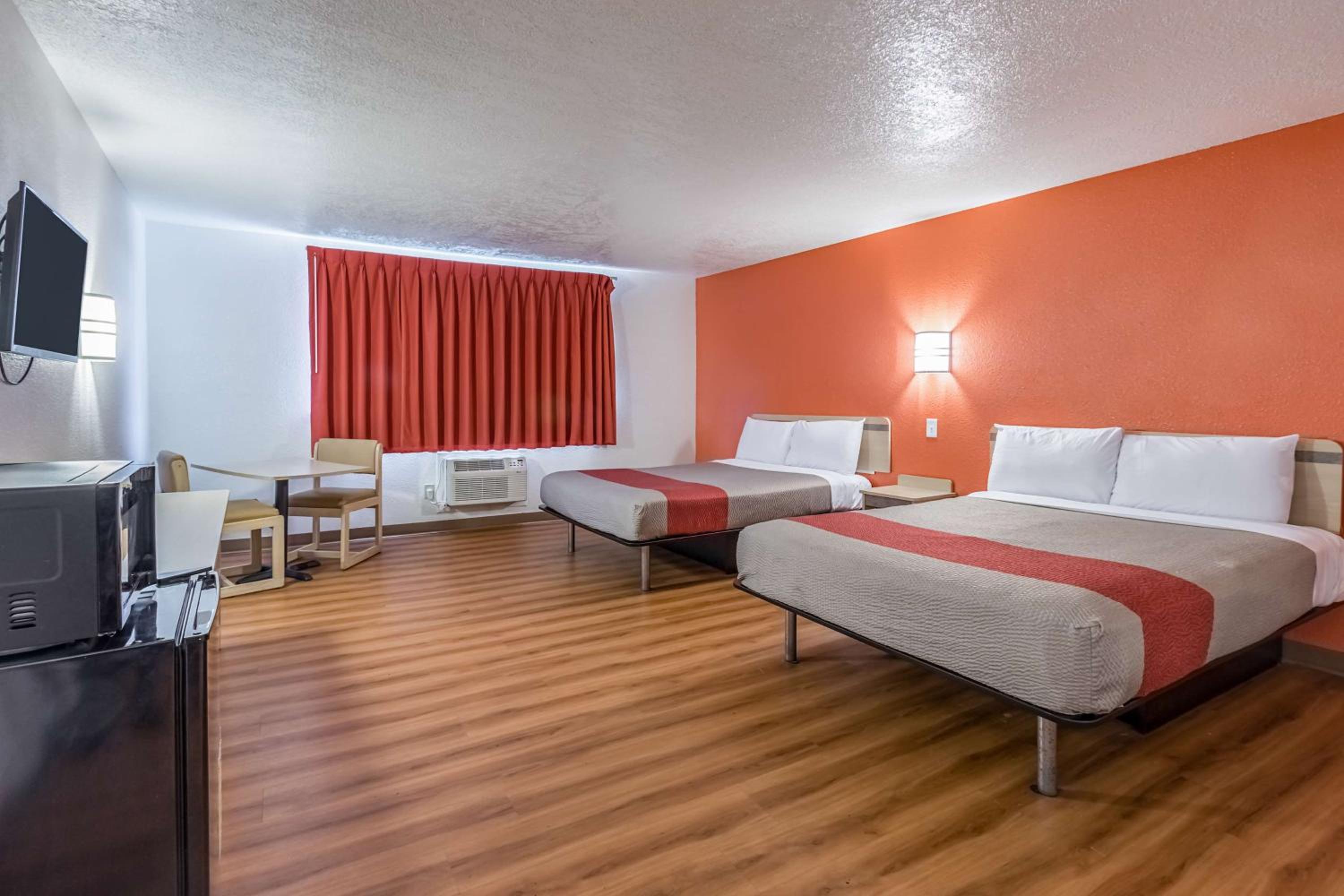 Queen Room with Two Queen Beds - Disability Access - Roll In Shower photo 3