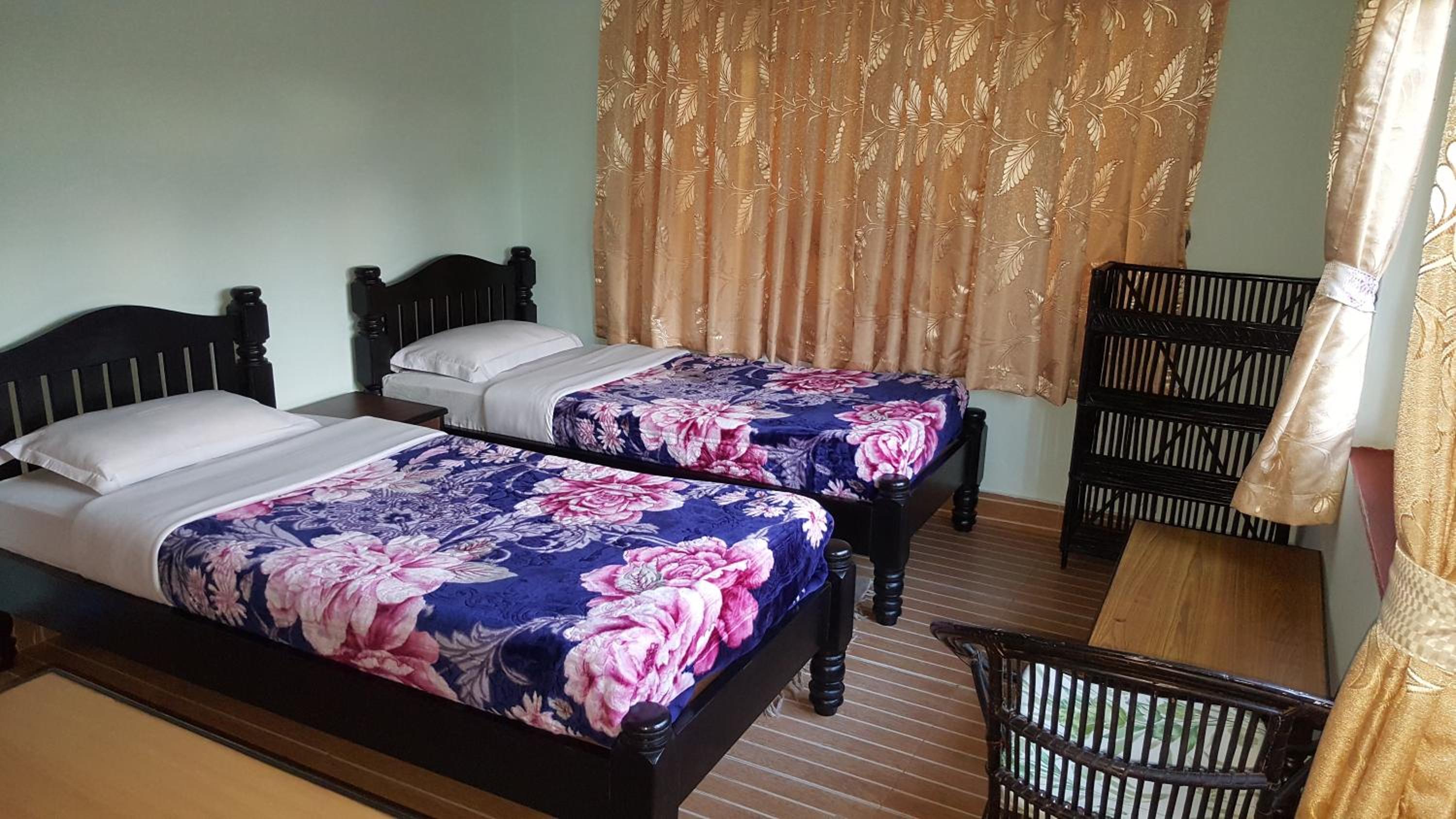 Budget Double Room photo 2