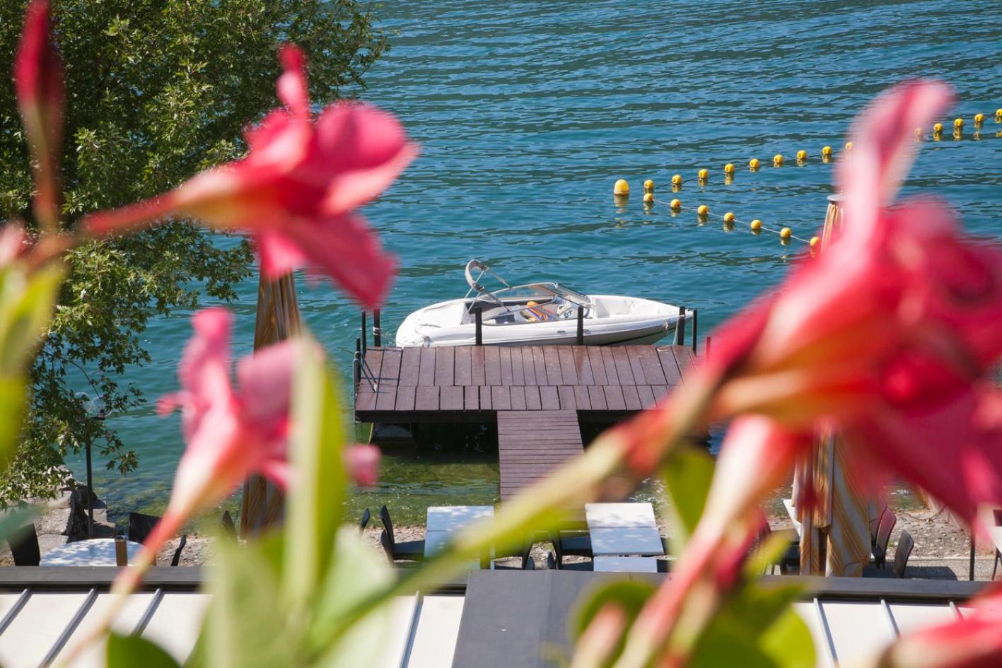 Superior Double Room with Lake View