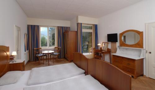 Standard Double Room - Photo 1