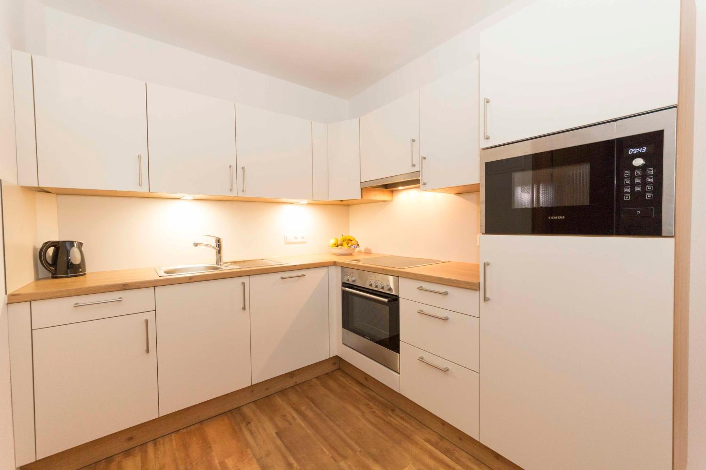 One-Bedroom Apartment - Photo 4