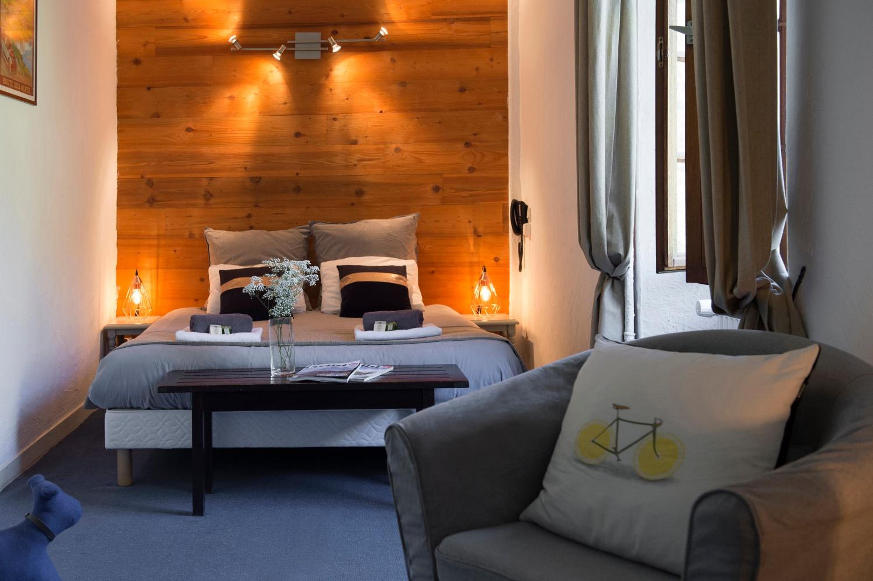 Superior Double Room - Photo 4