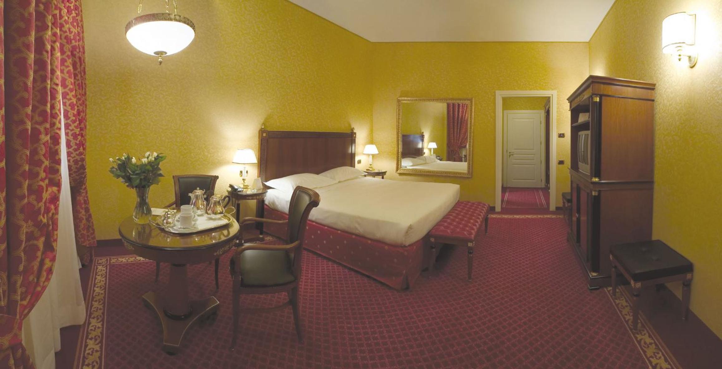 Double Room - Photo 1