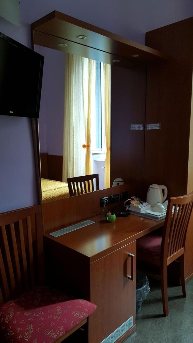 Classic Triple Room photo 3