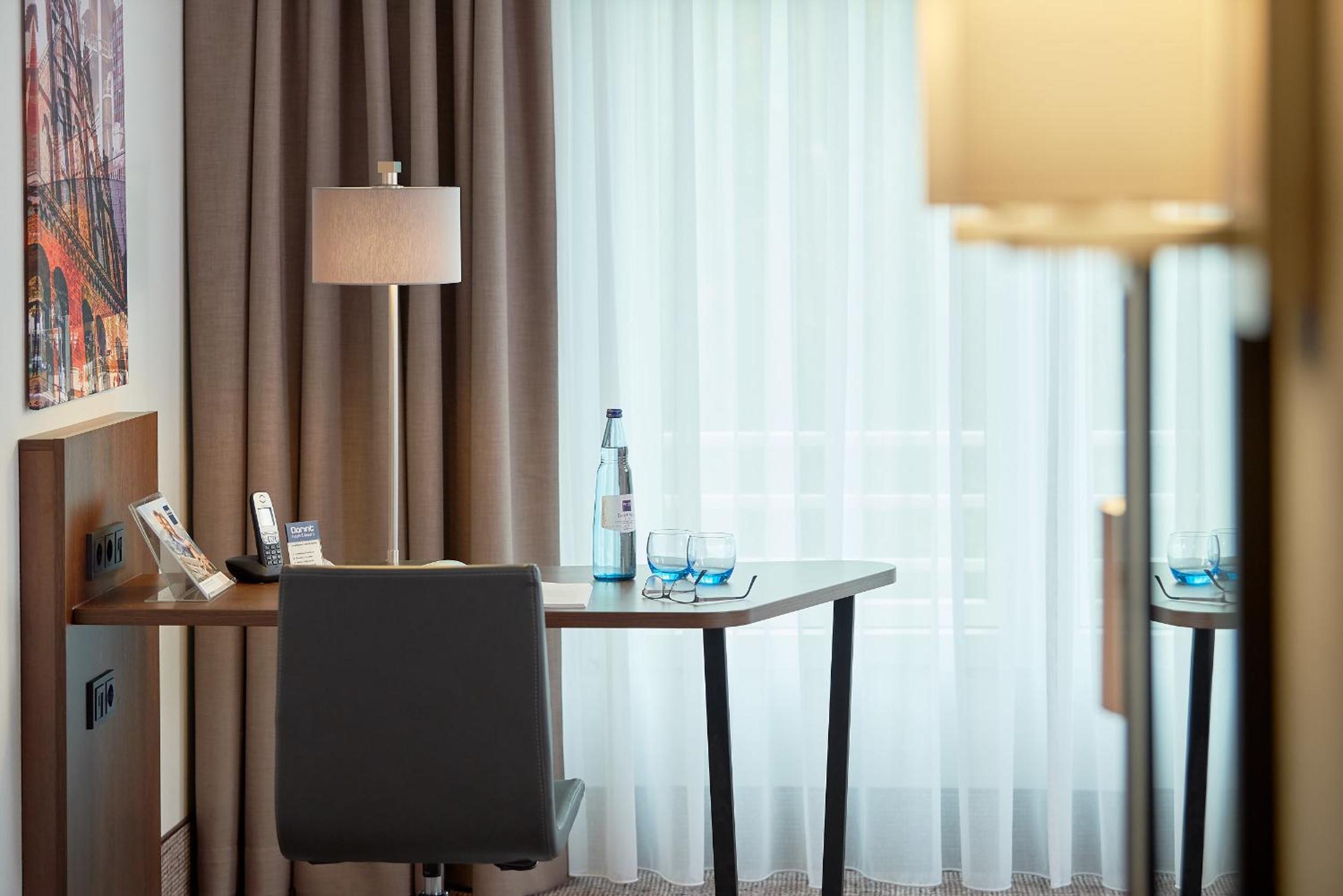 Deluxe Double Room - Photo 12