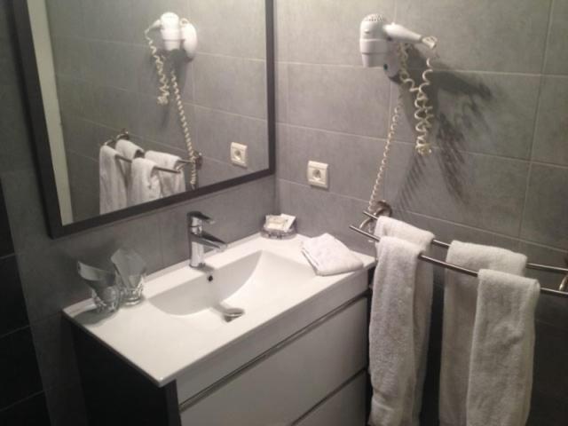 Quadruple Room photo 2