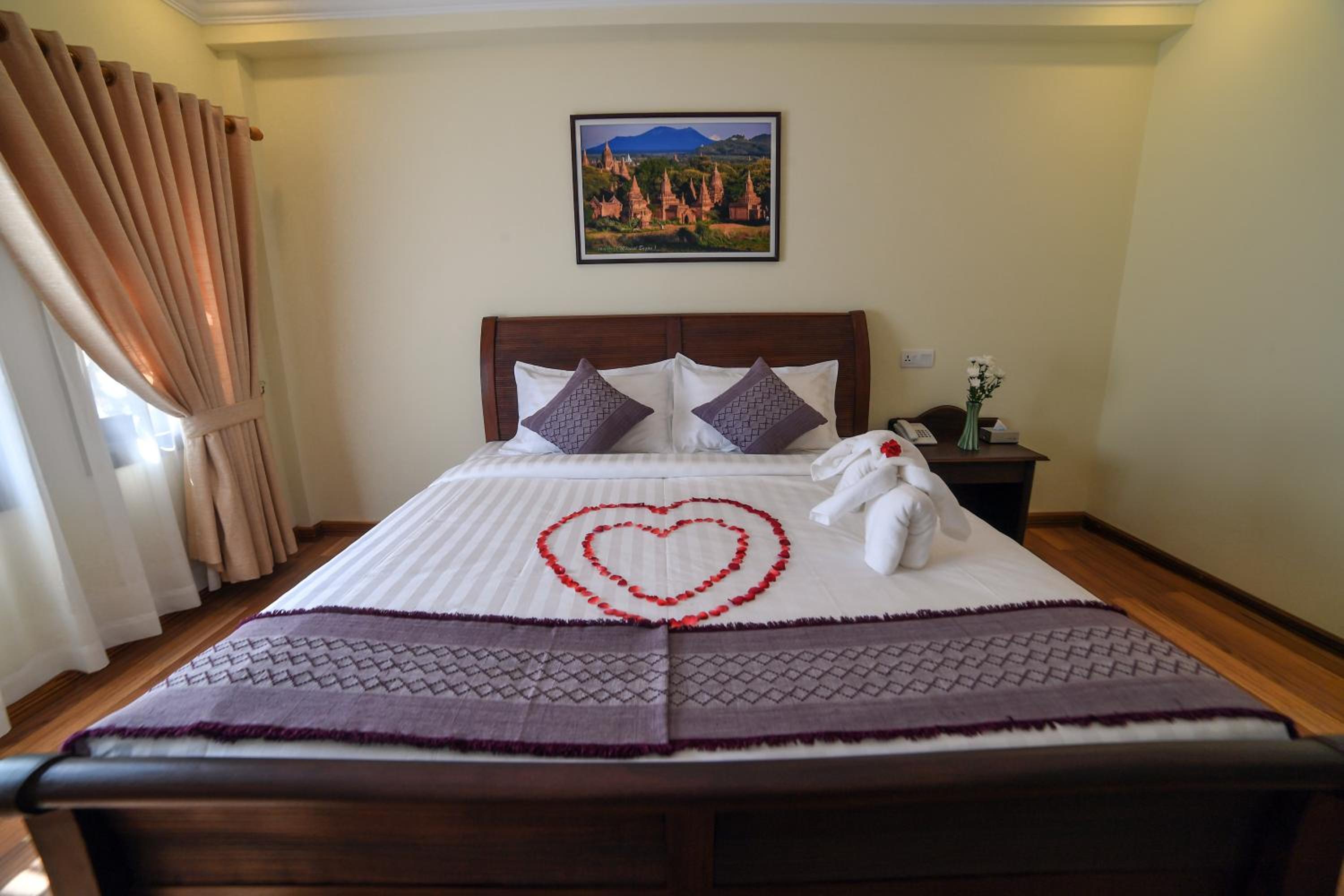 Deluxe Double Room photo 3
