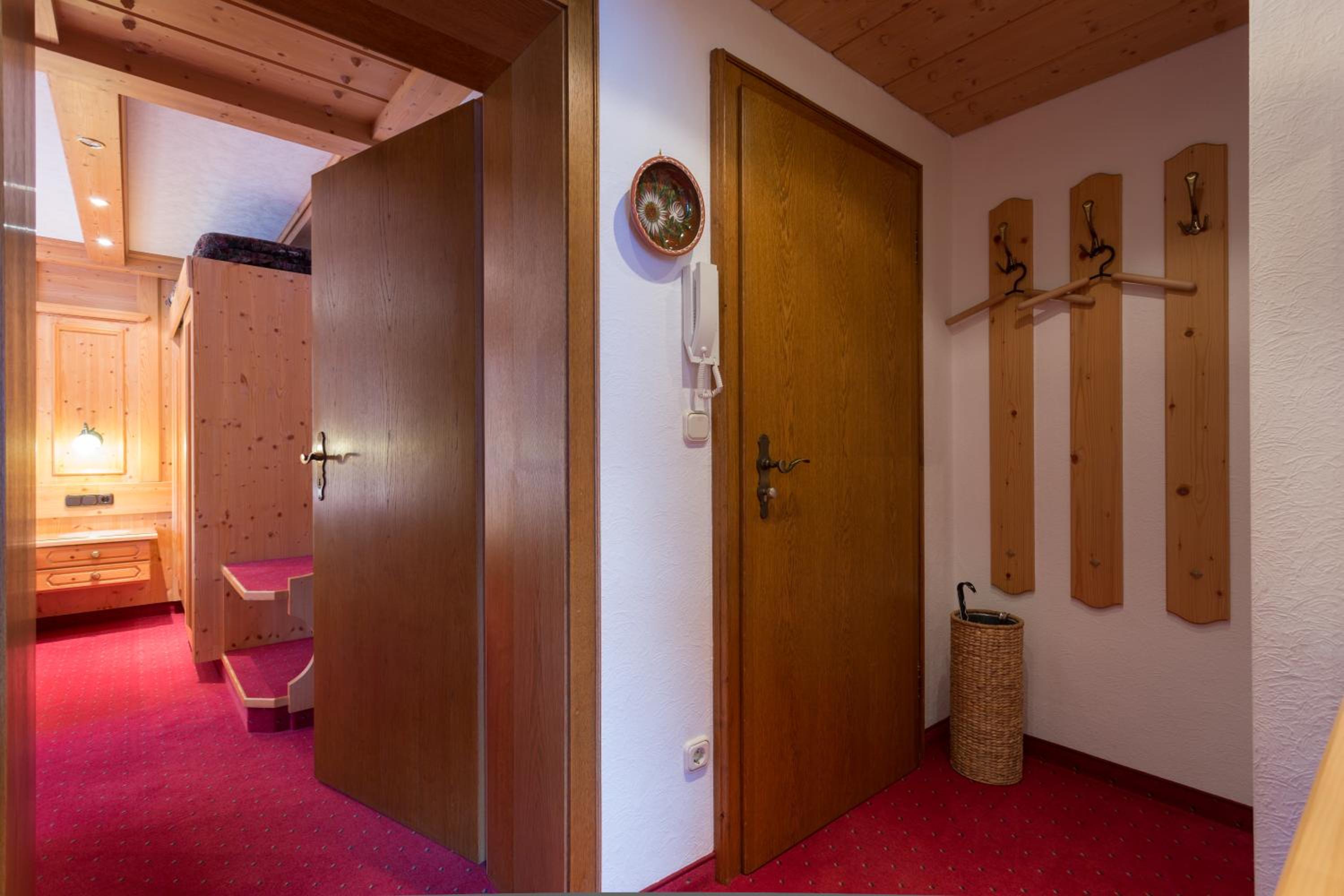 Apartment with Balcony photo 1