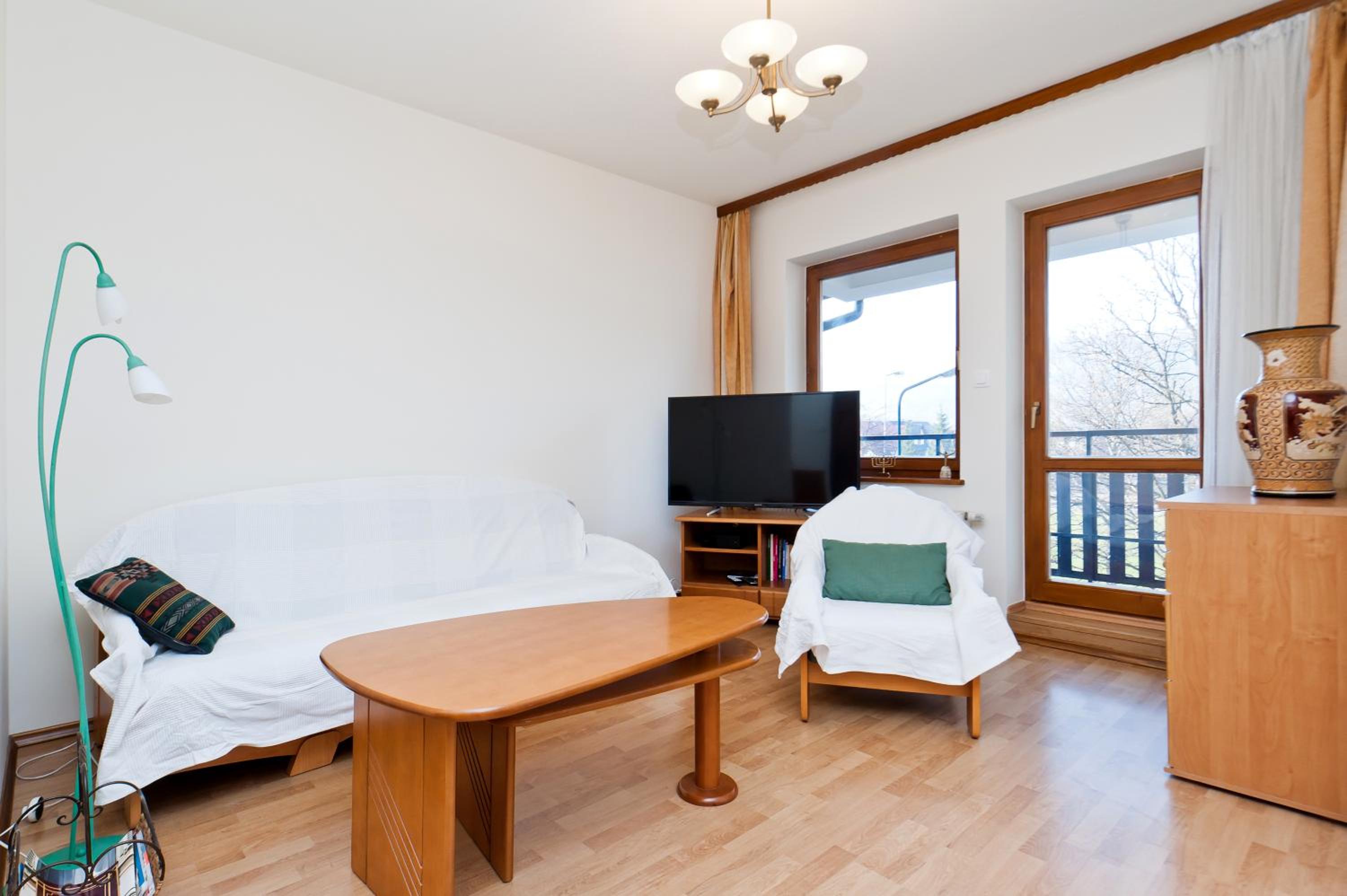 Two-Bedroom Apartment -1/4 Orkana Street 