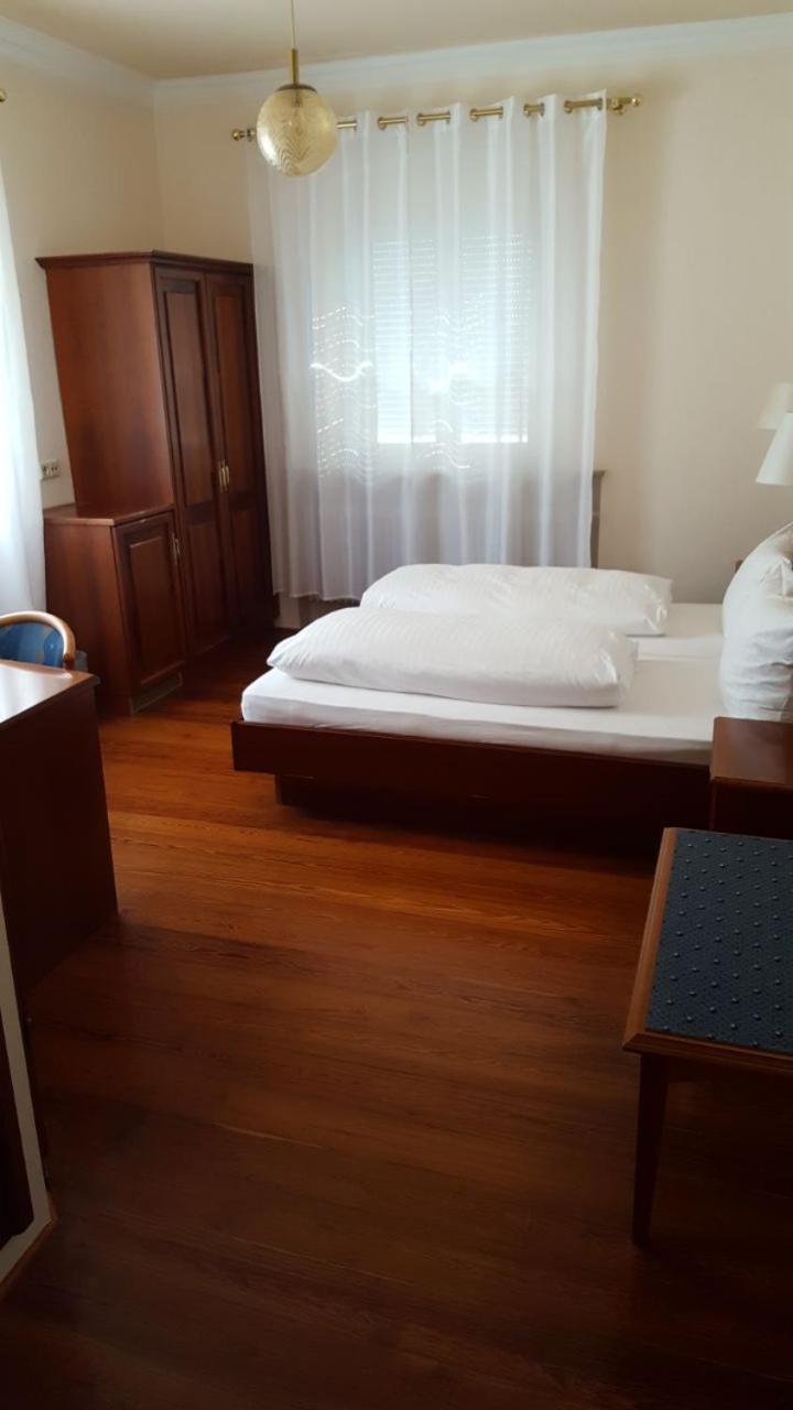 Standard Double Room - Photo 1