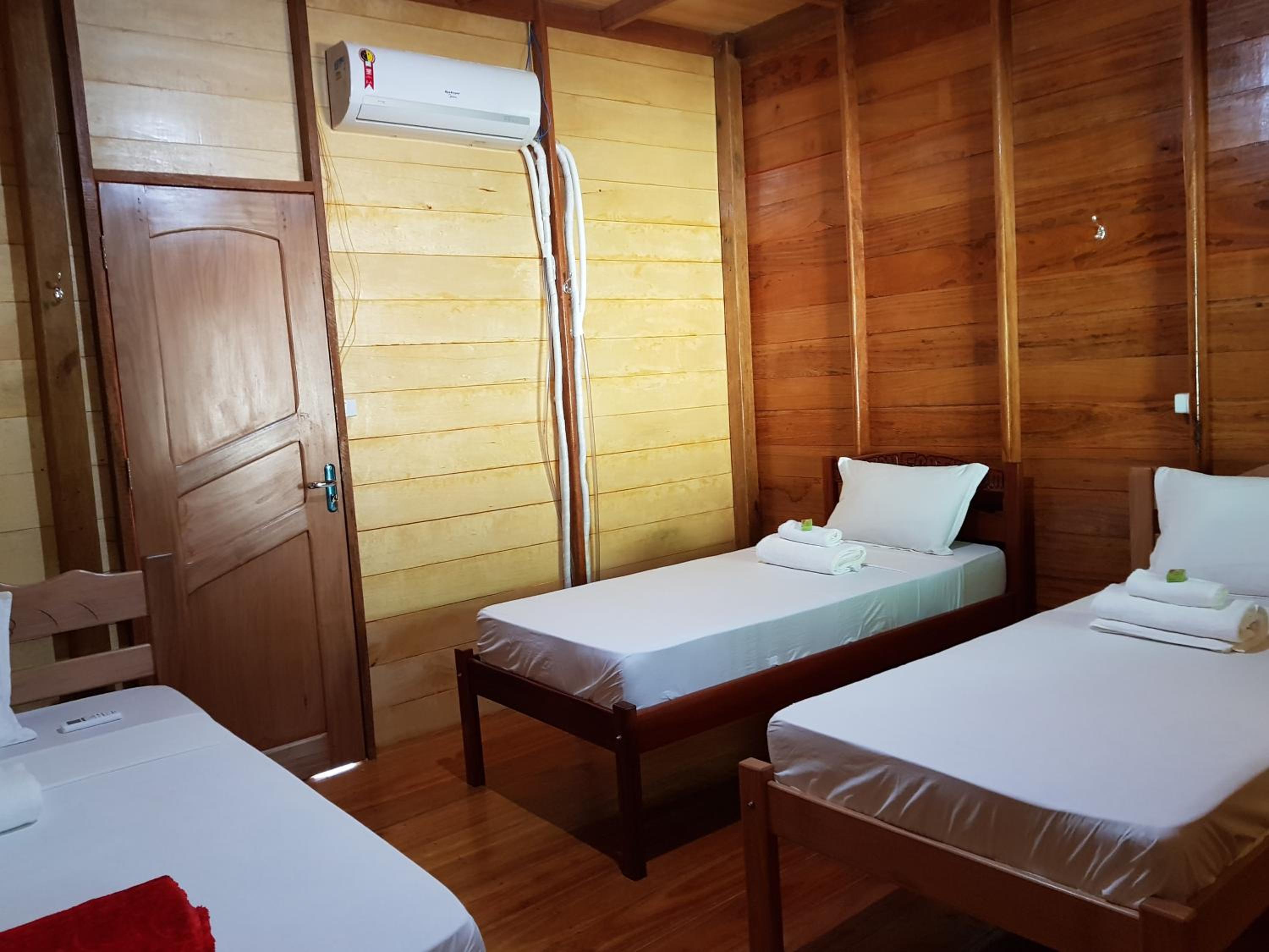 Quadruple Room photo 2