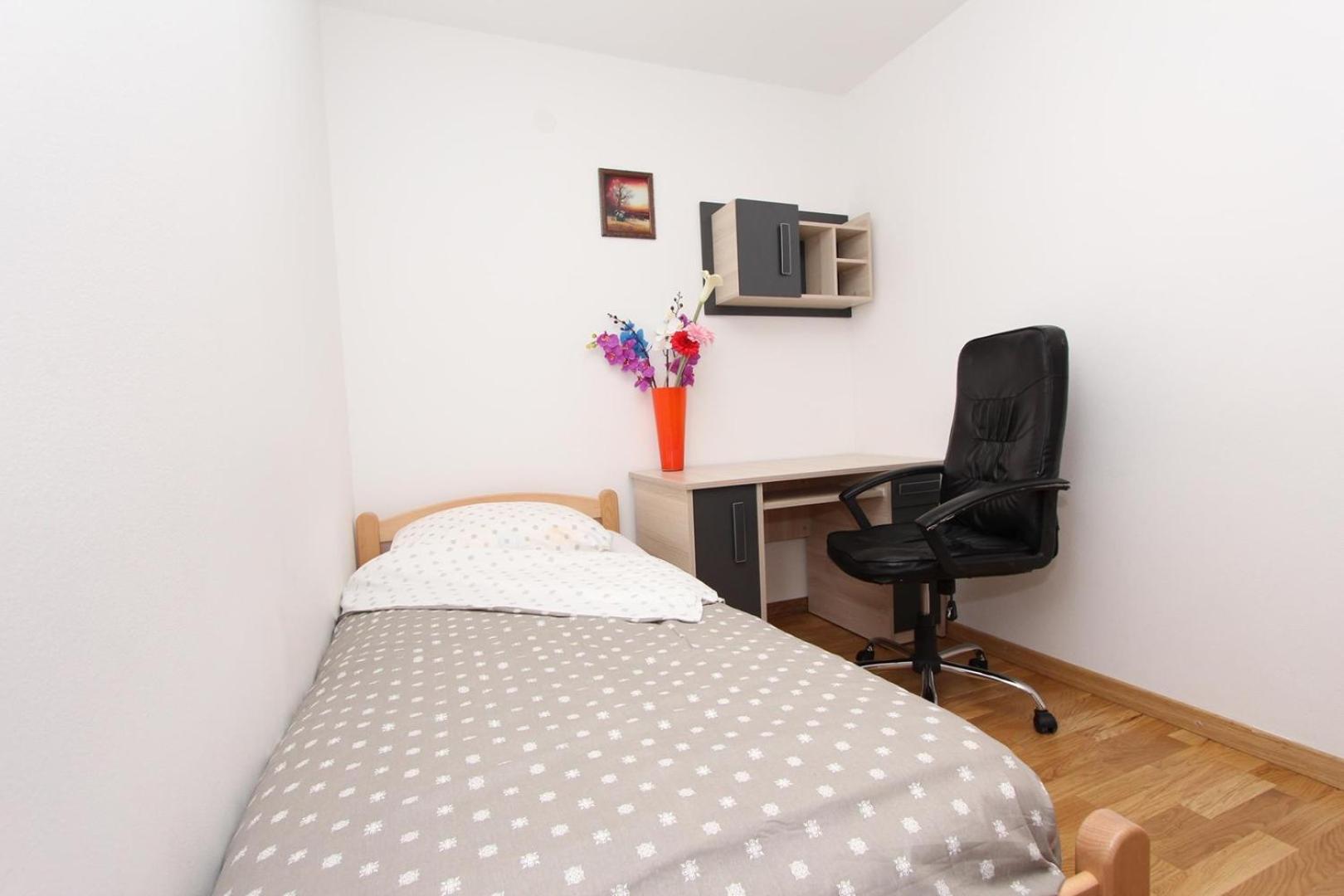 Two-Bedroom Apartment - Photo 18