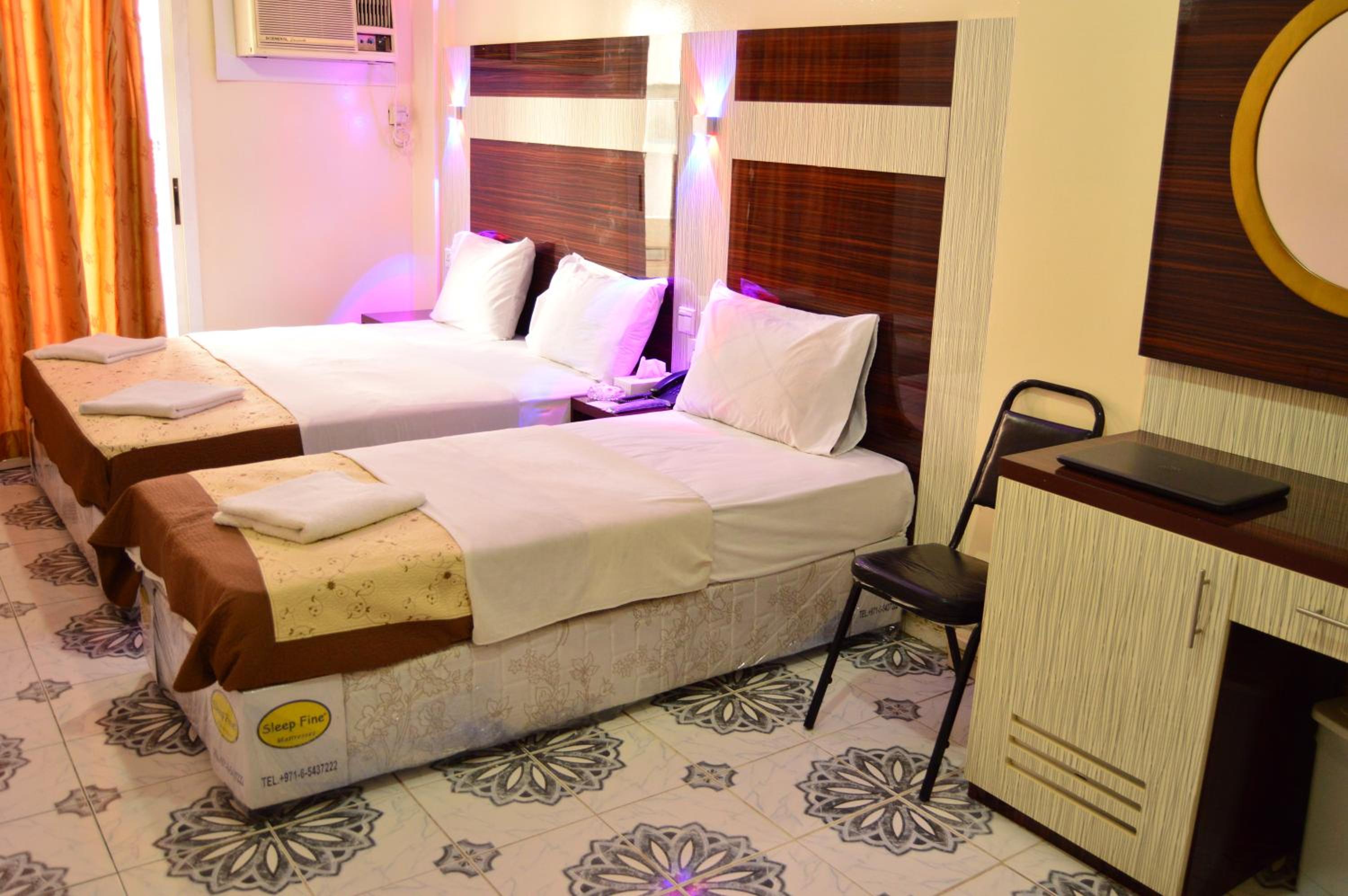 Superior Triple Room photo 3