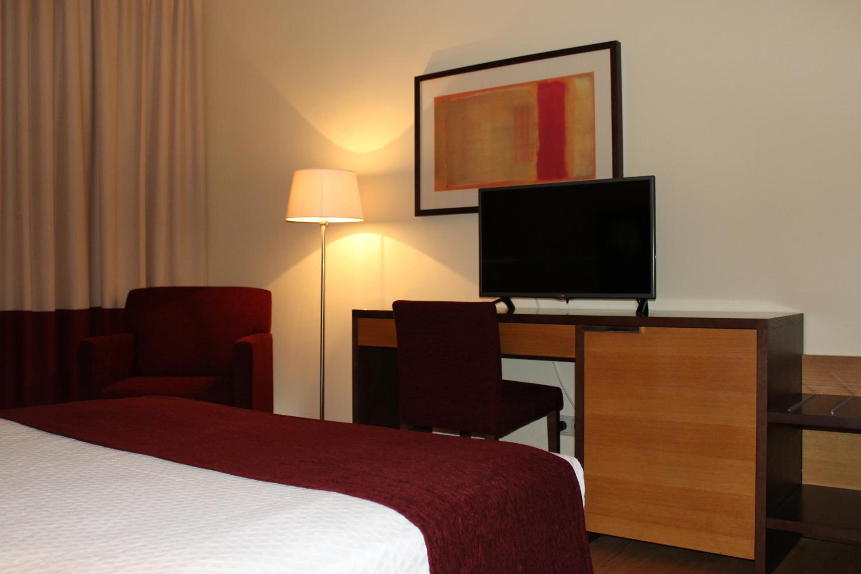 Double or Twin Room - Photo 1