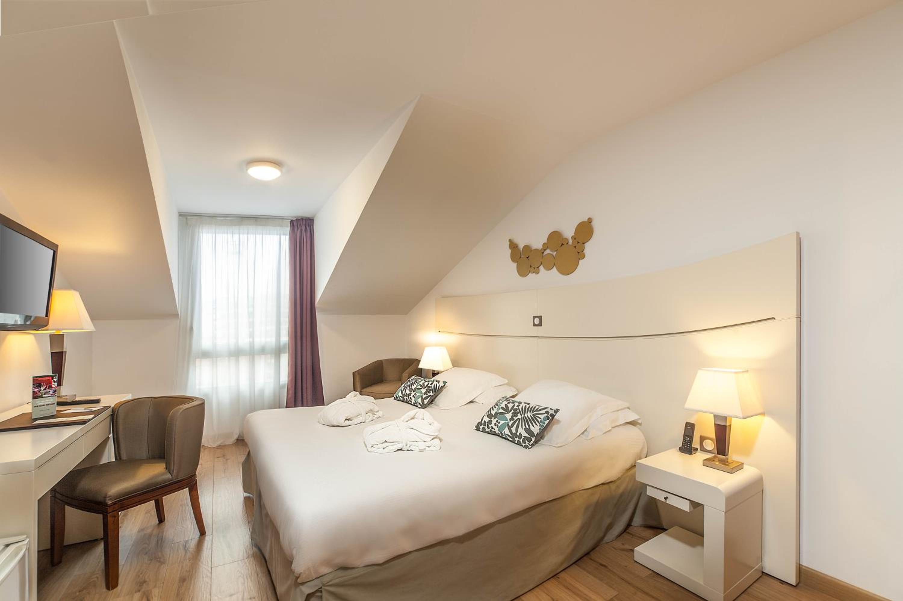 Chambre Double ou Lits Jumeaux Classique avec Accès Gratuit au Spa