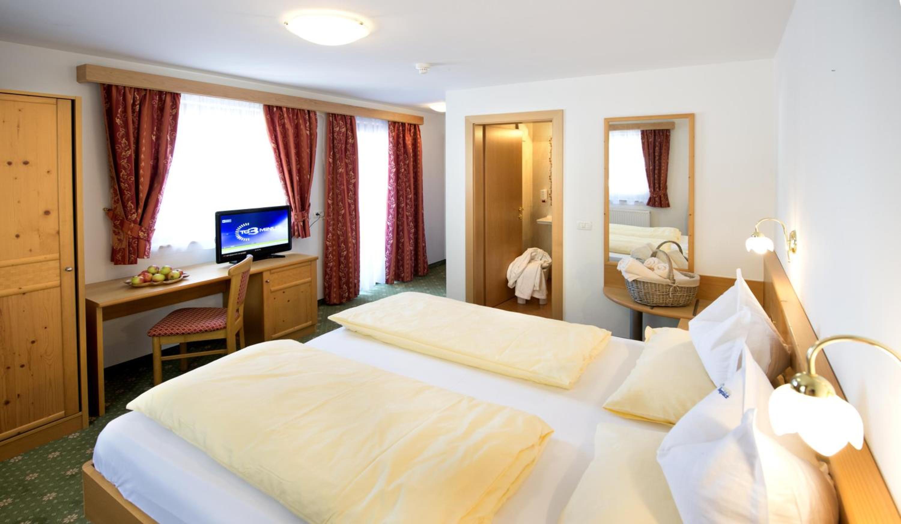 Double Room with Mountain View photo 1