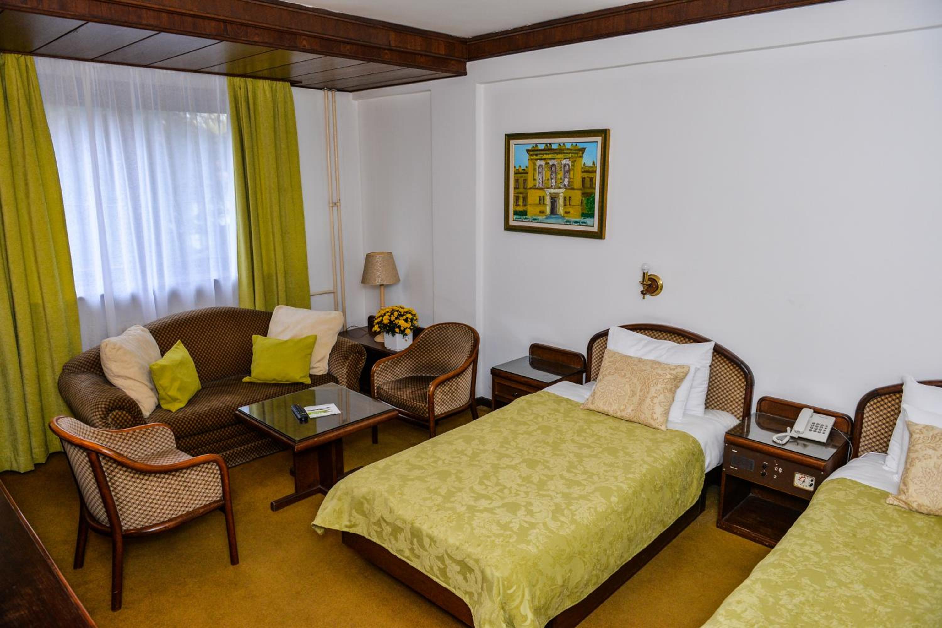 Single Room photo 3