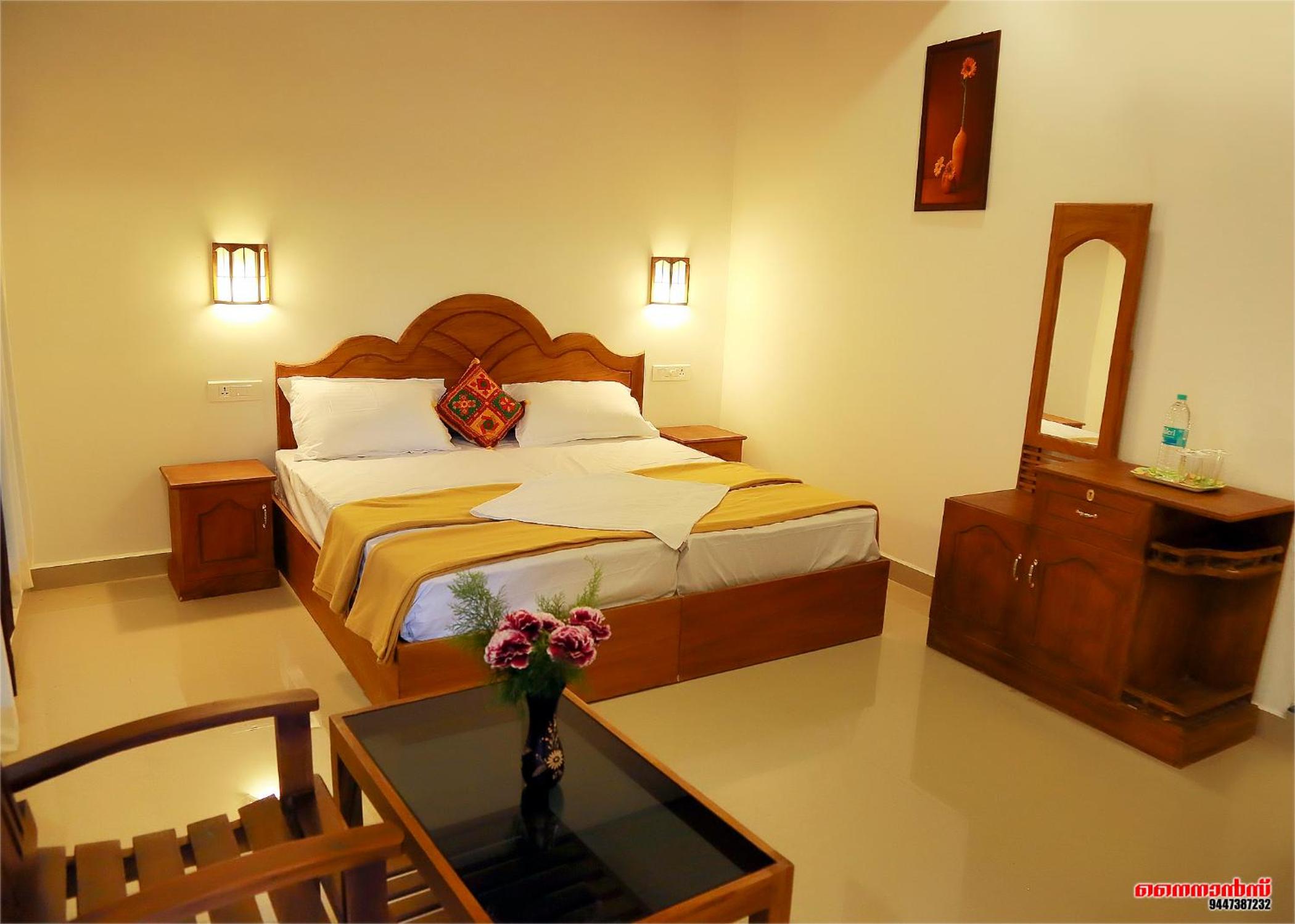 Deluxe Double or Twin Room photo 2