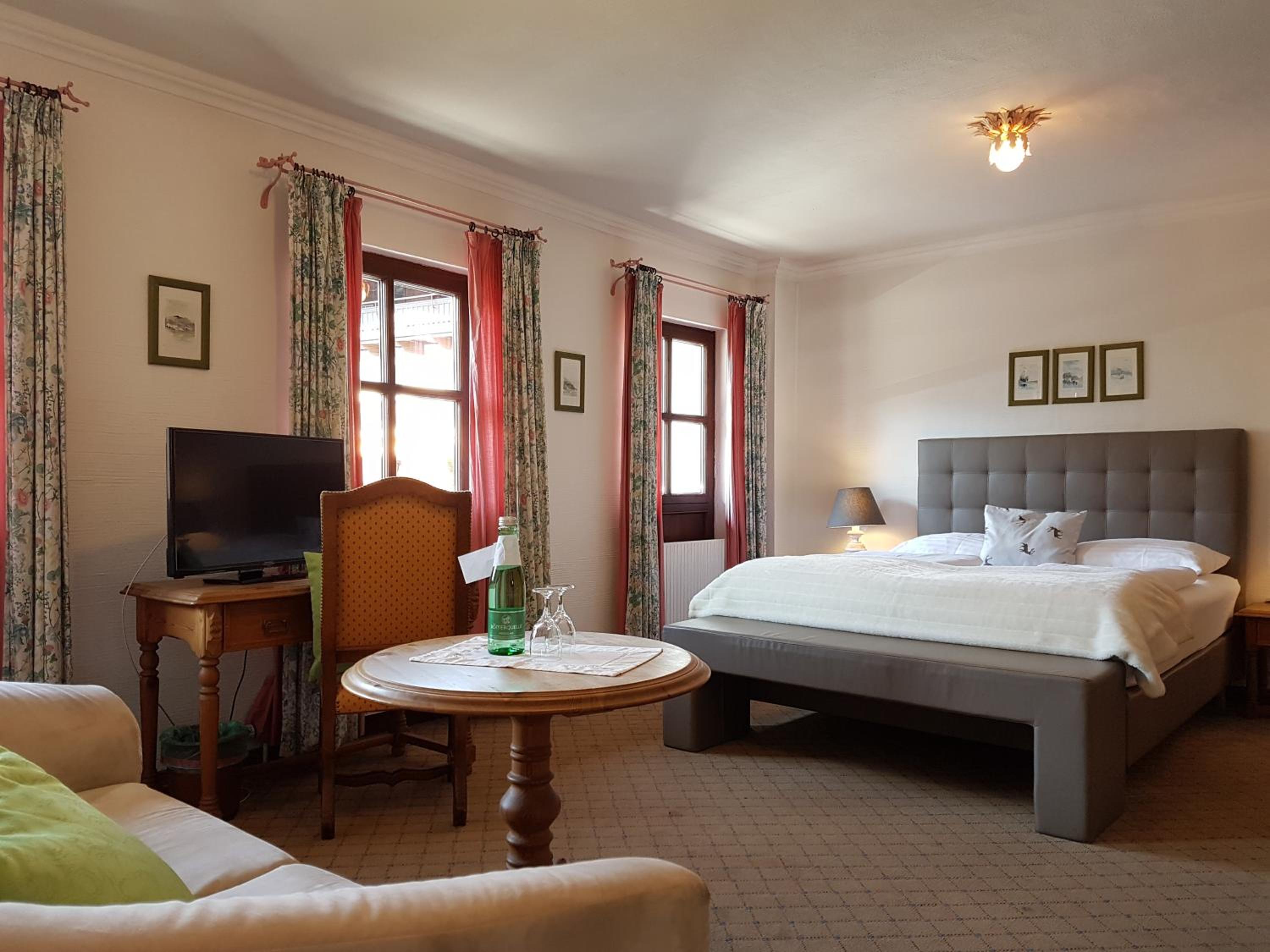 Superior Double Room - Photo 8