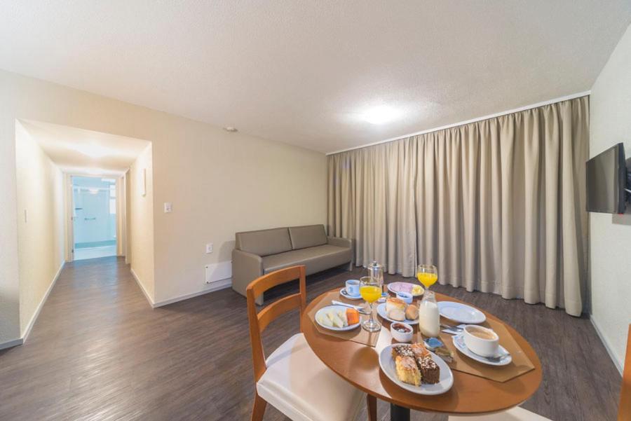 Two-Bedroom Apartment with Balcony - Photo 2