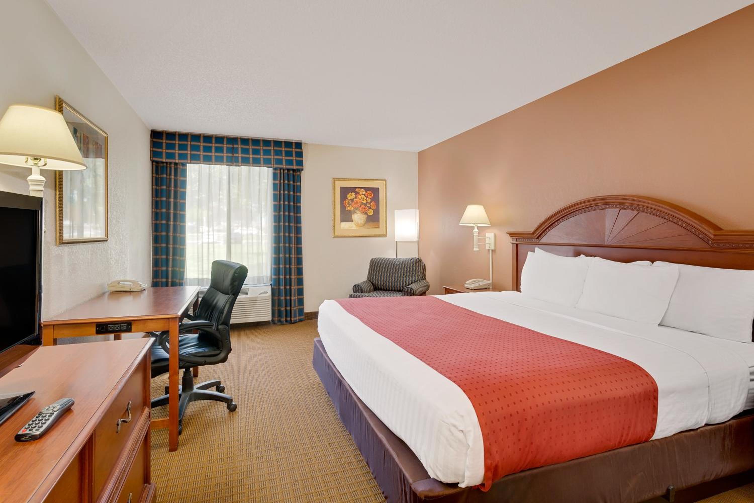 King Room - Disability Access/Non-Smoking - Photo 2