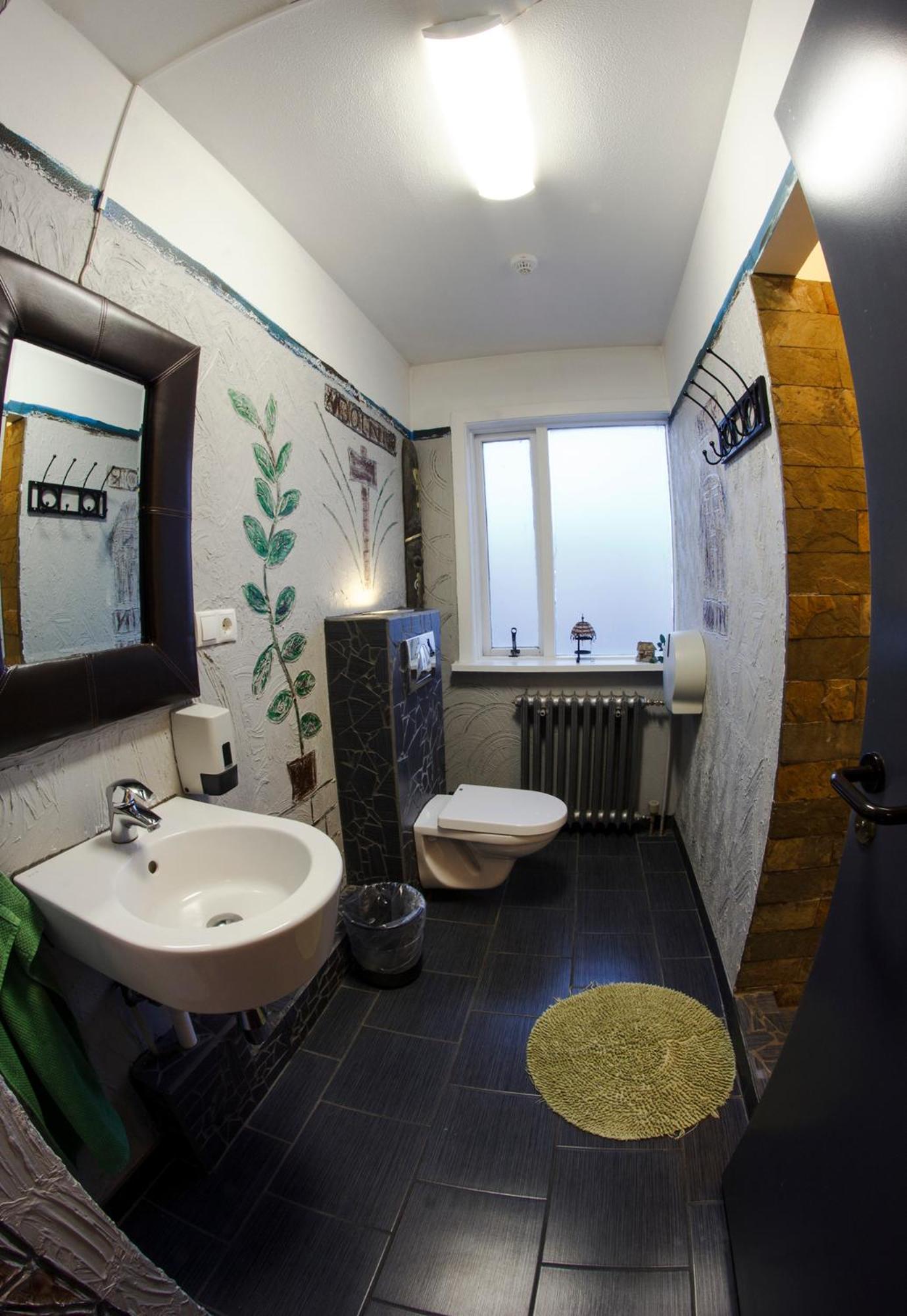 Double Room with Shared Bathroom photo 1