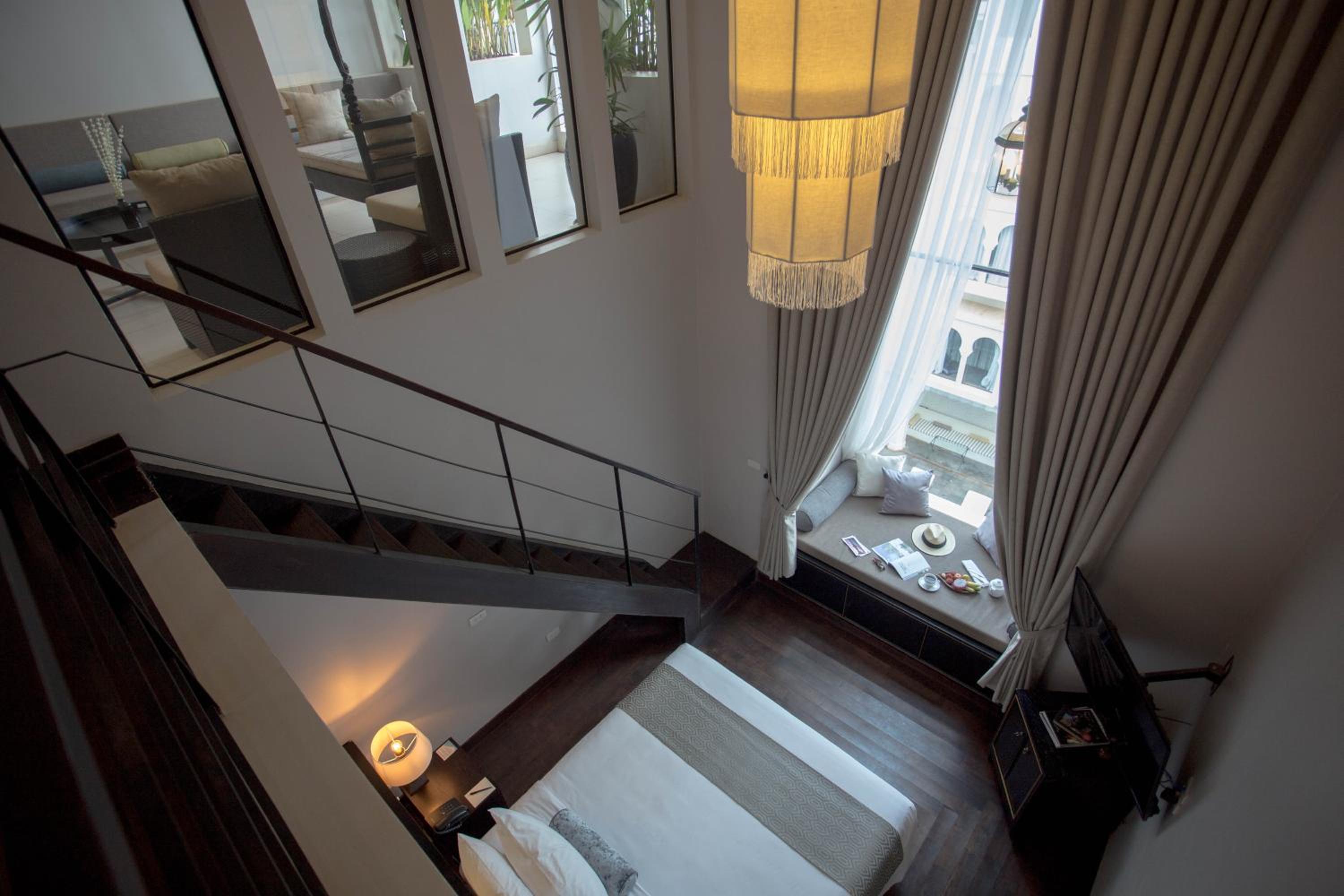 Terrace Suite with Pool View - High Tea