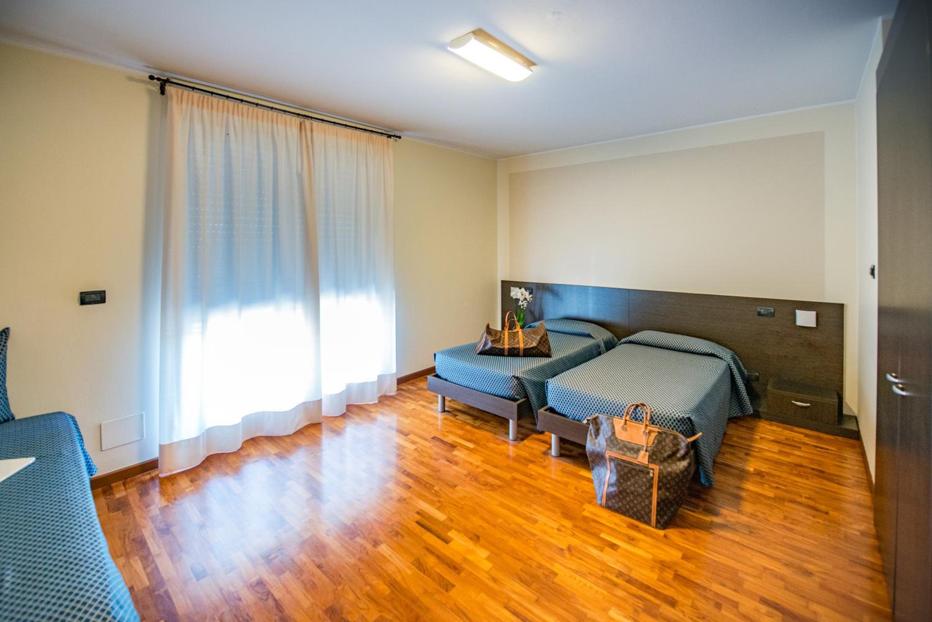 Single Room photo 1