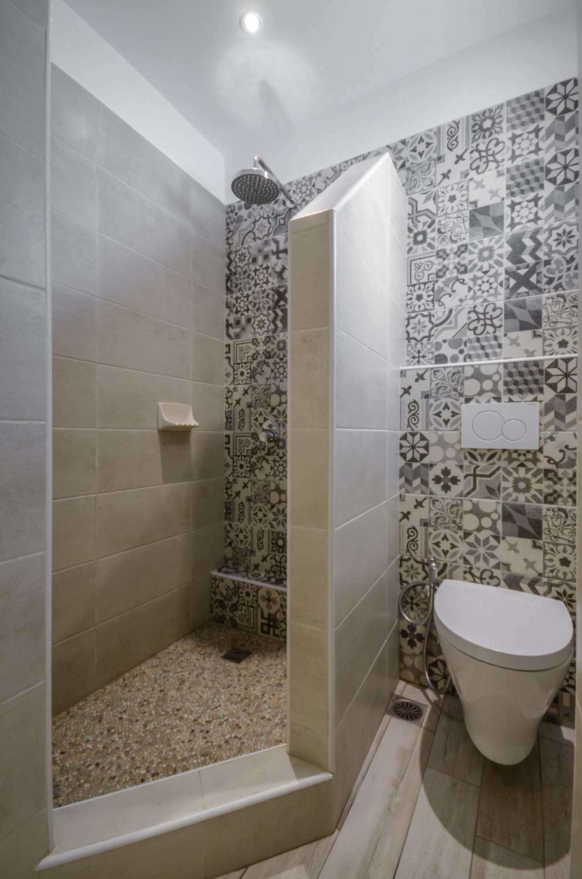 One-Bedroom Apartment - Photo 4