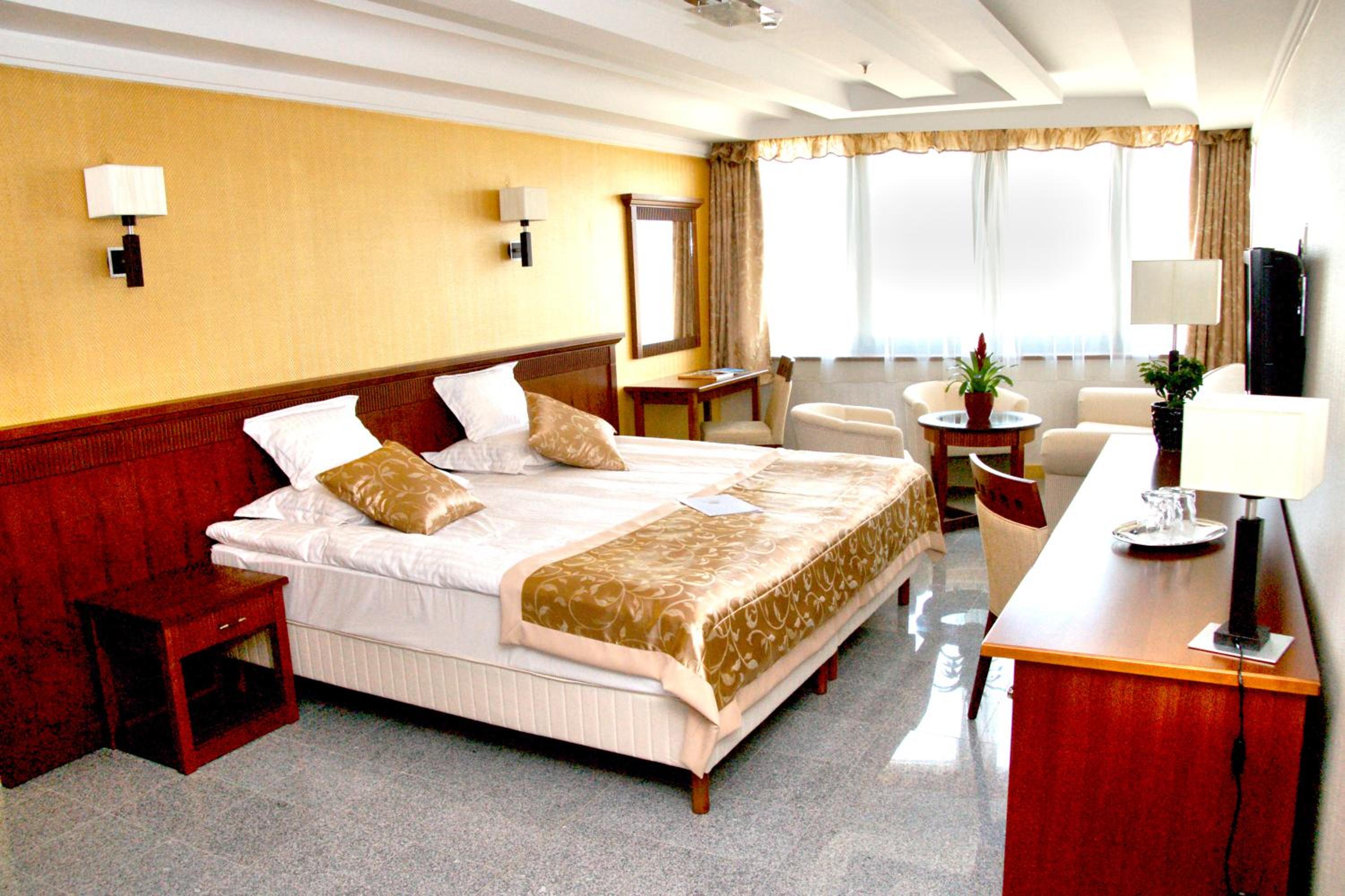 Superior Double/Twin Room - Photo 1
