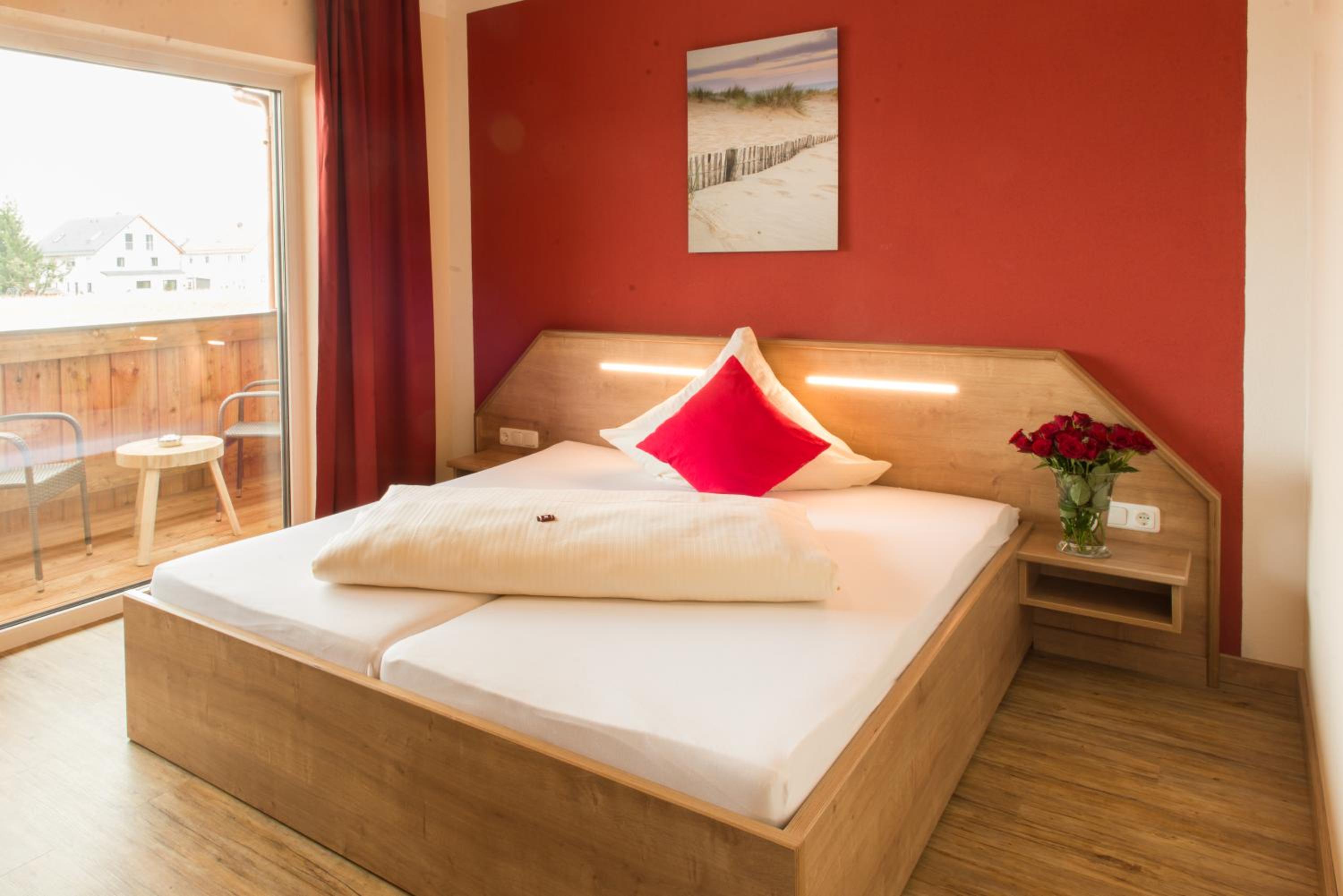 Double Room - Photo 3
