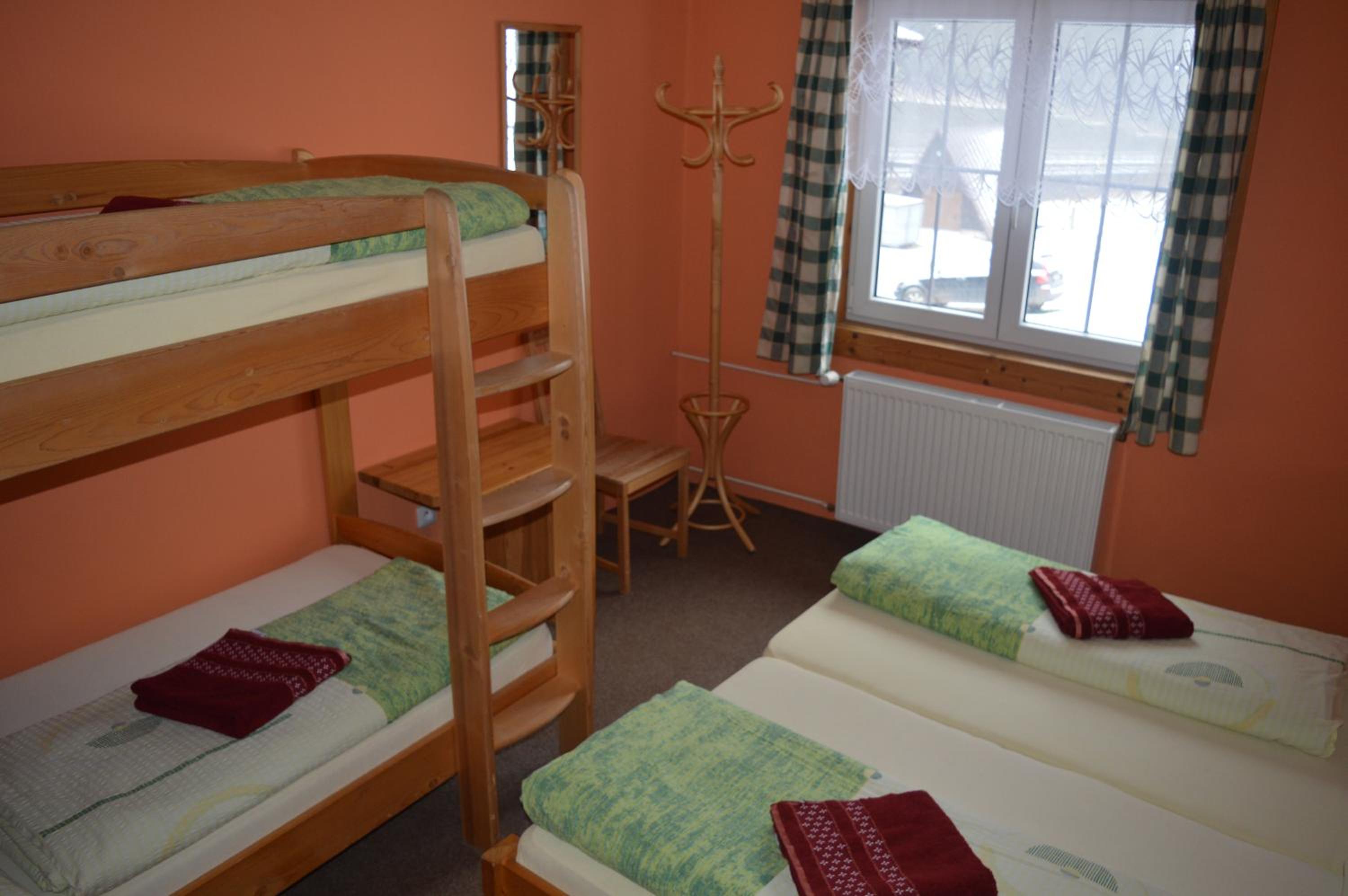 Quadruple Room with Shared Bathroom photo 1