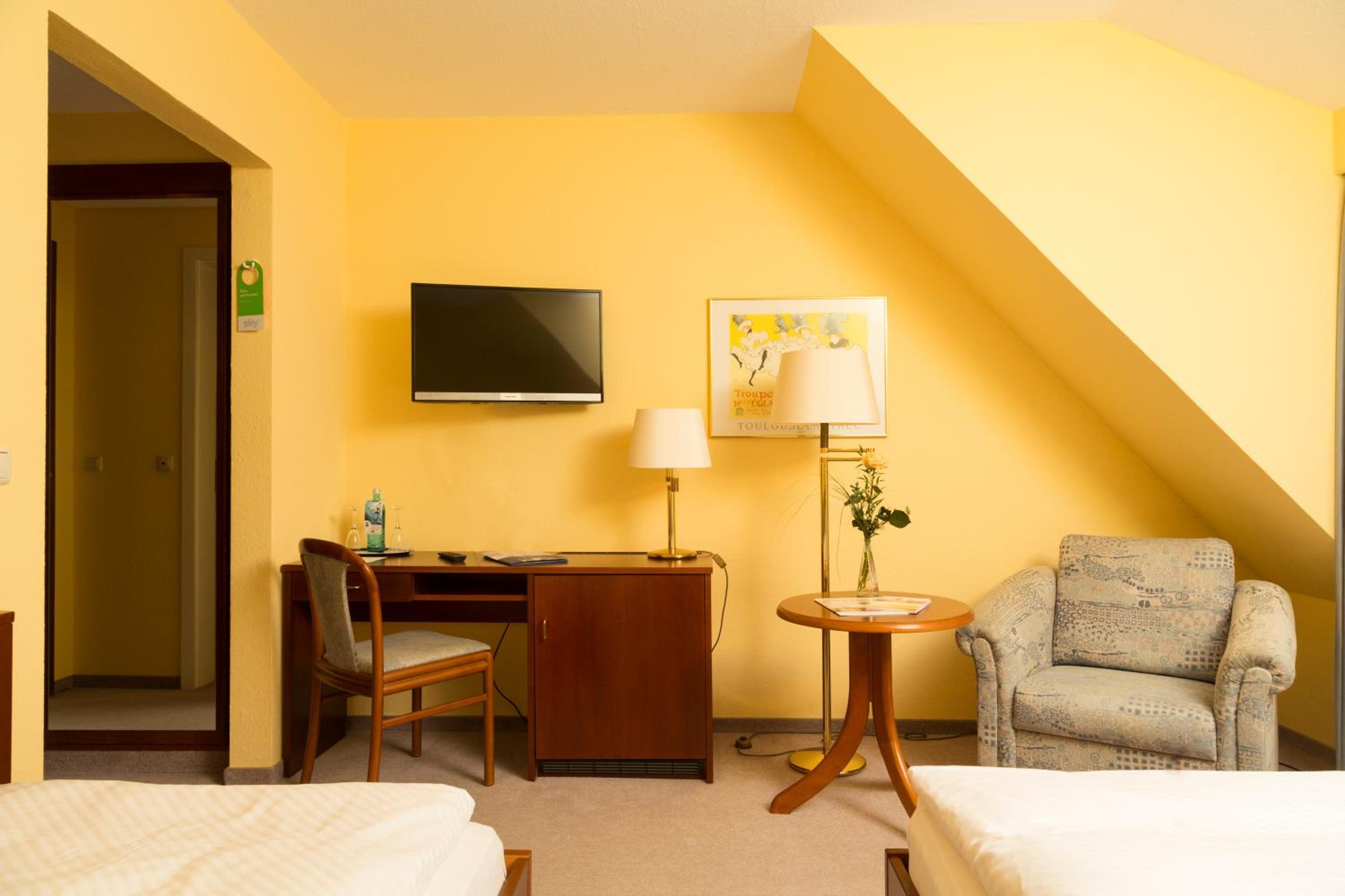 Twin Room photo 2