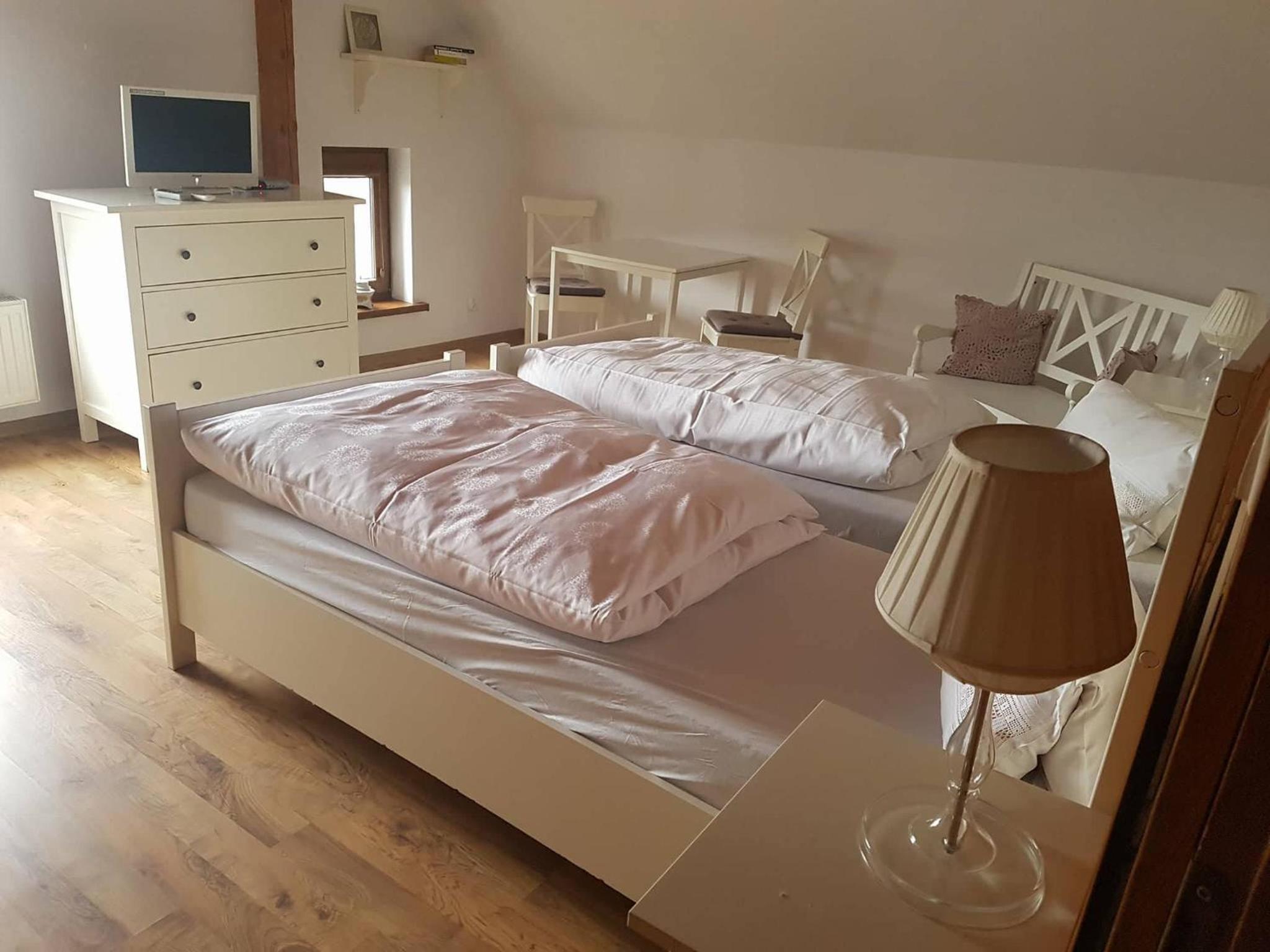Double Room With Shared Bathroom photo 1