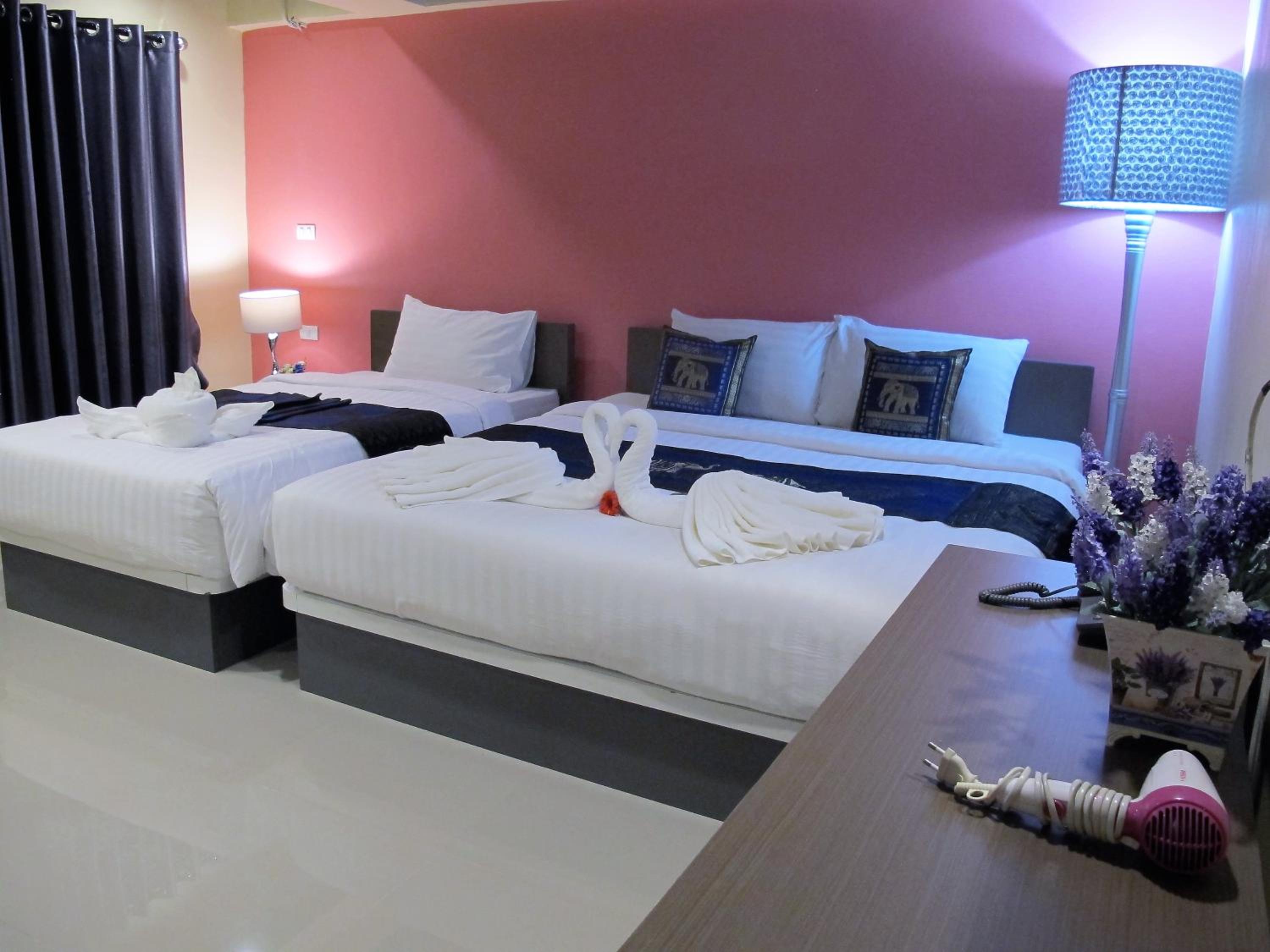 Superior Suite - Includetransfer From Airport (Bkk) To Hotel photo 2