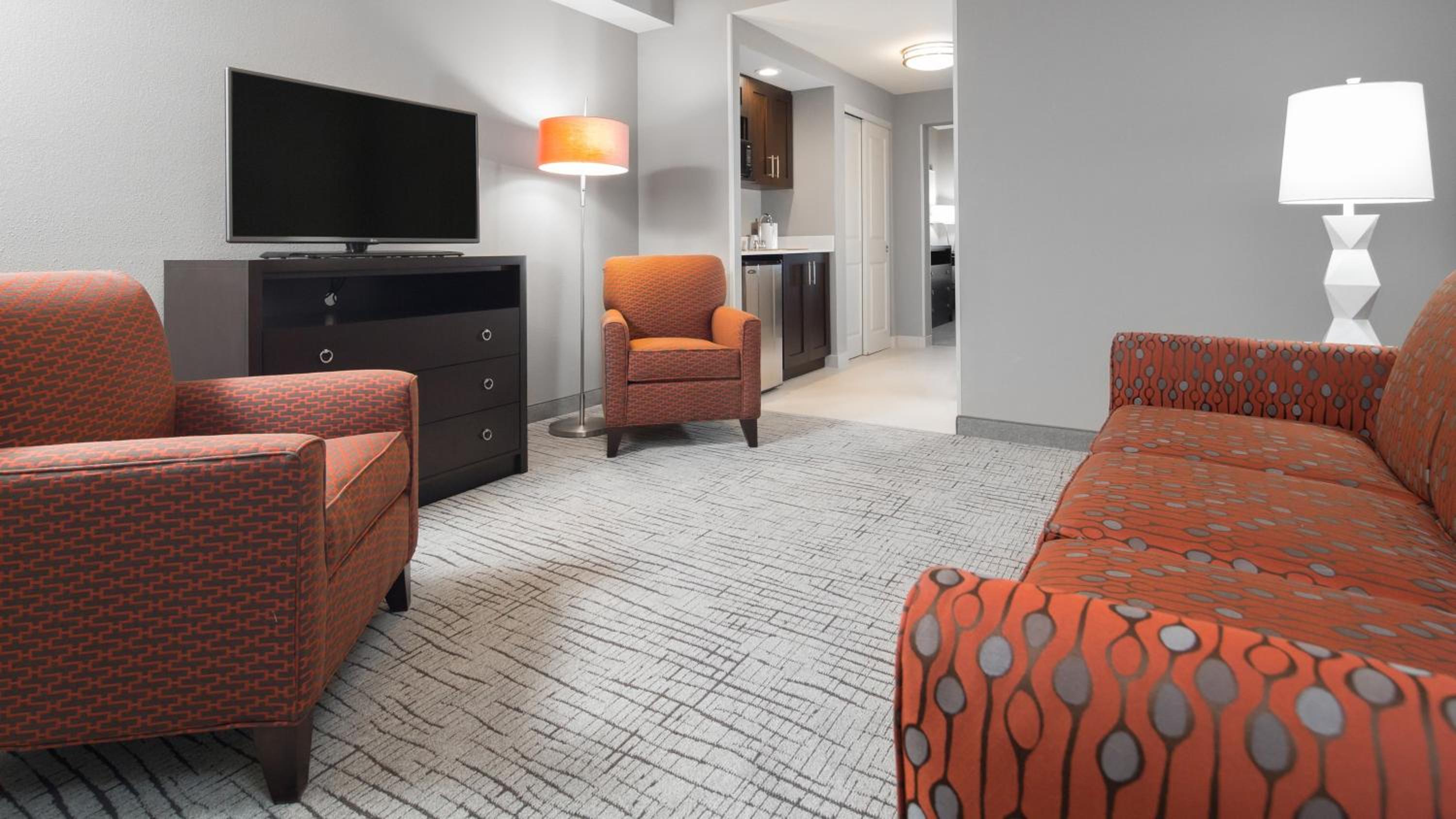 Junior King Suite - Non-Smoking