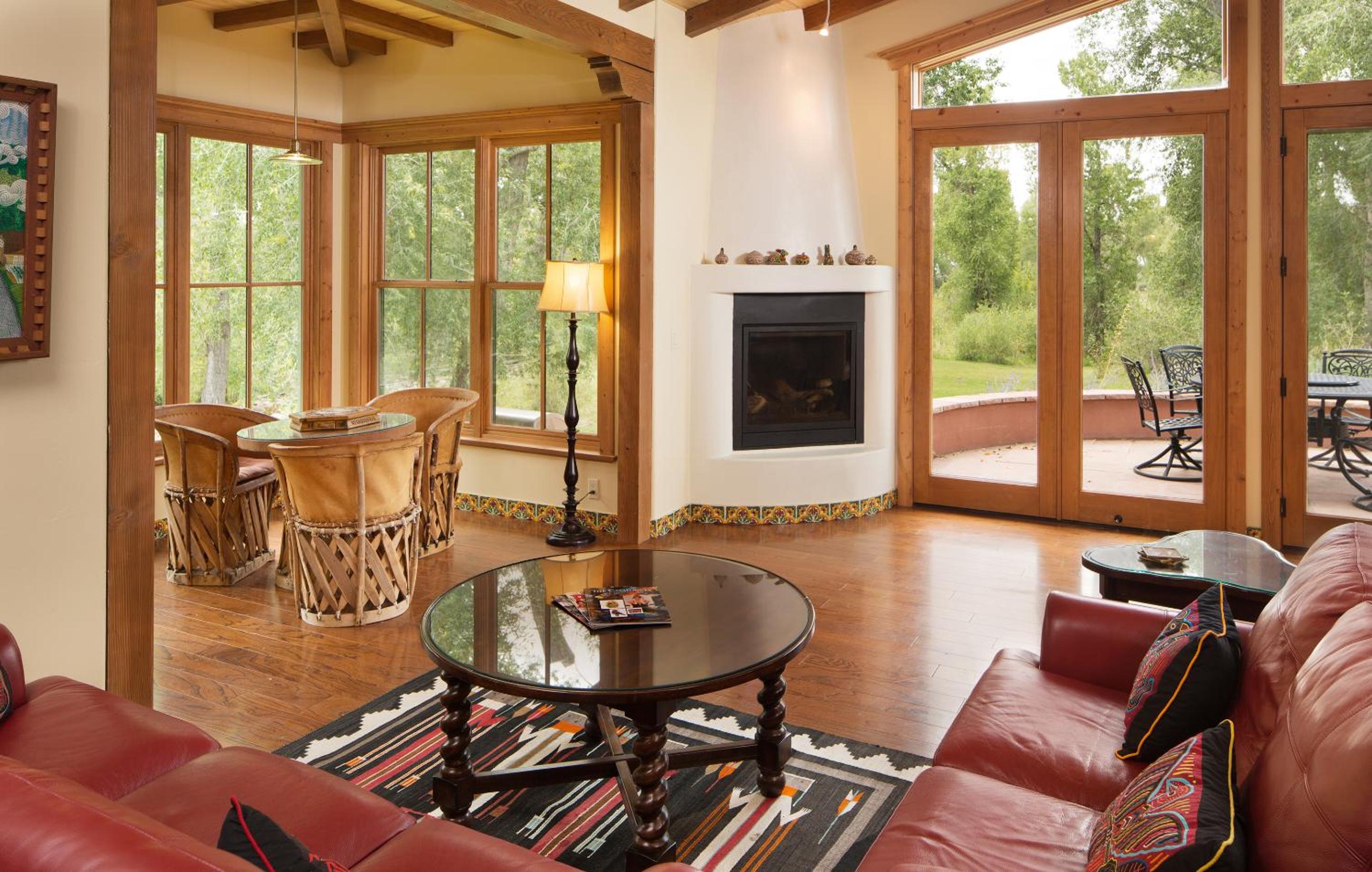 Two-Bedroom River House photo 2