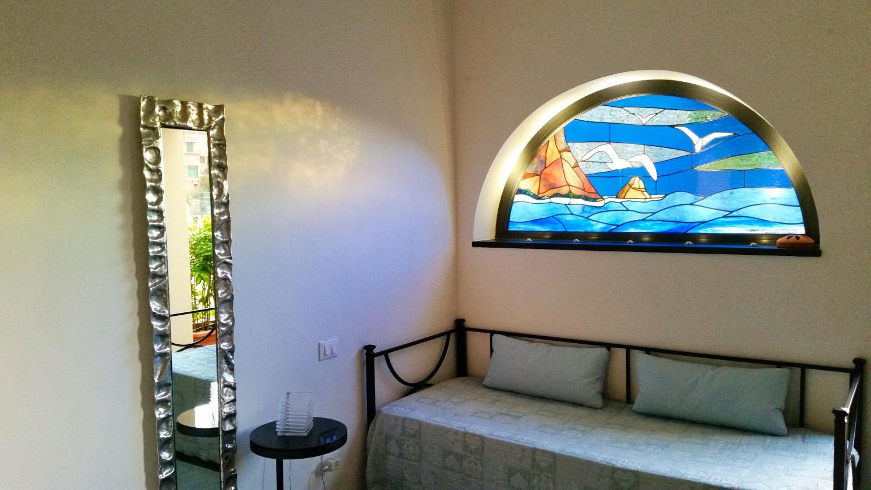 Superior Deluxe Double or Twin Room  - Photo 4