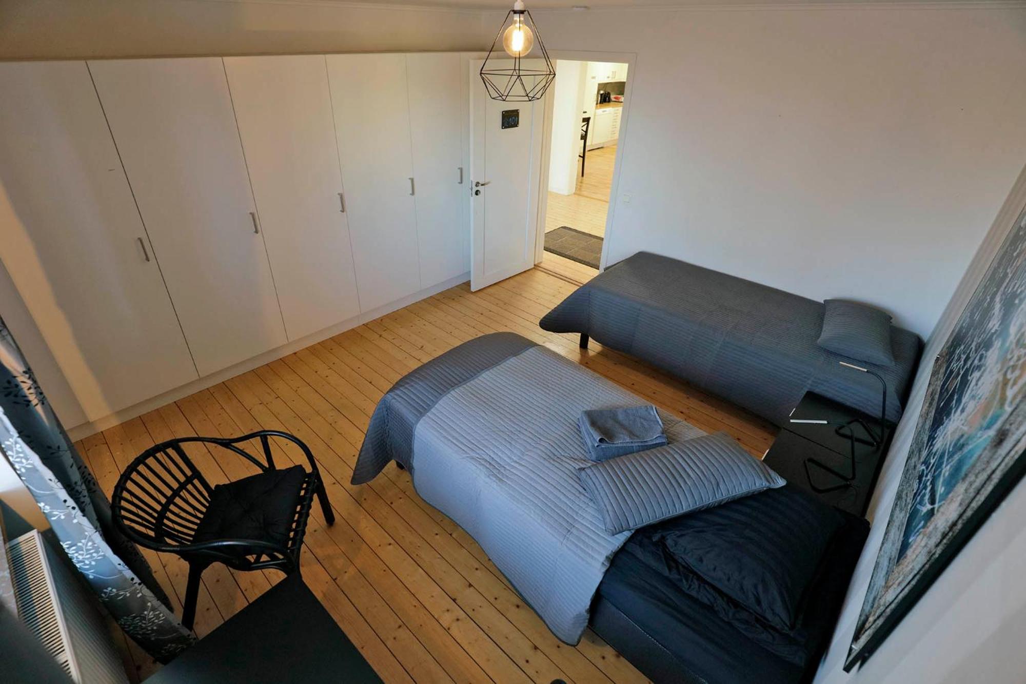 Double Room with Shared Bathroom photo 1