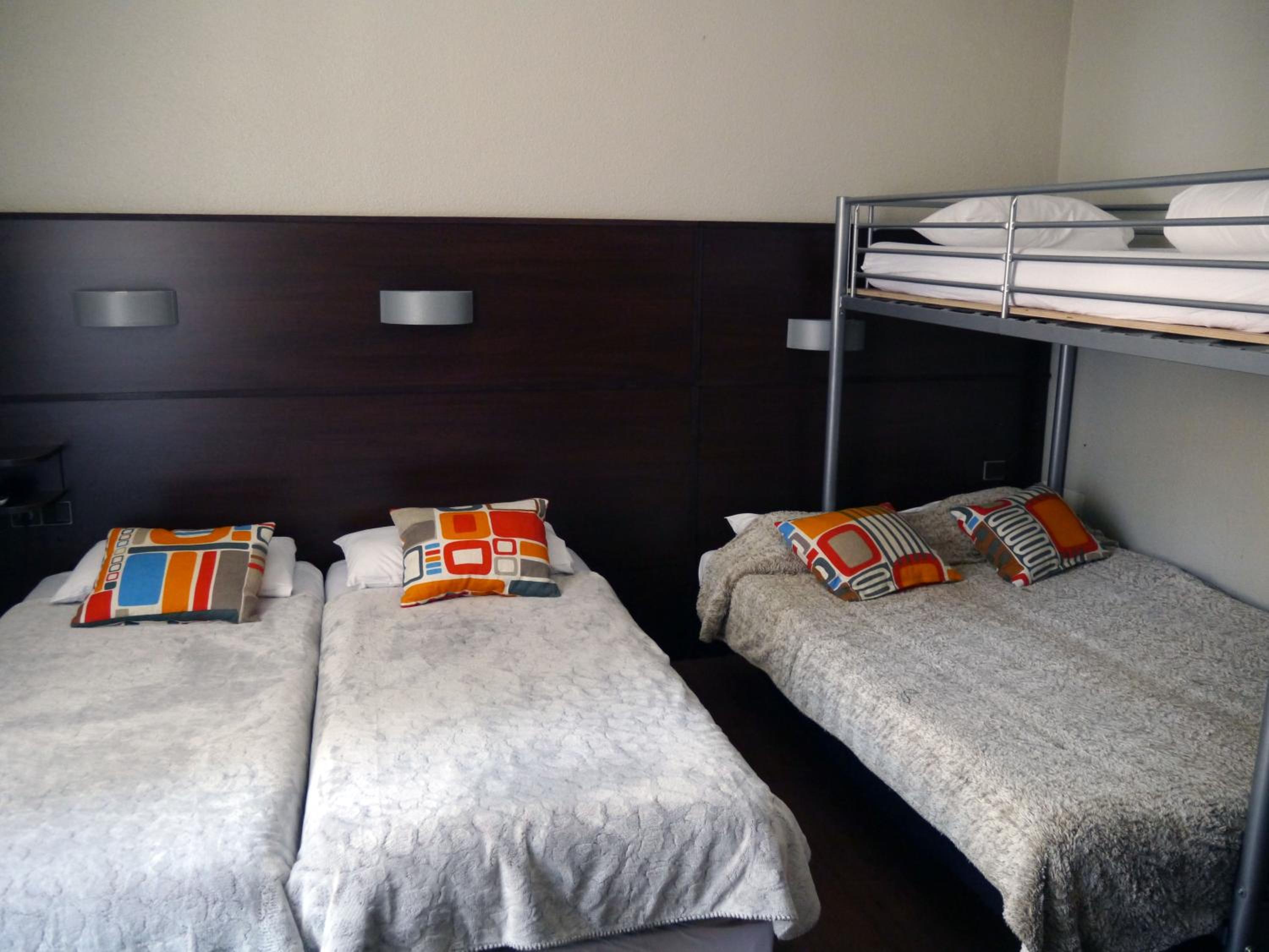 Quintuple Room - Photo 6