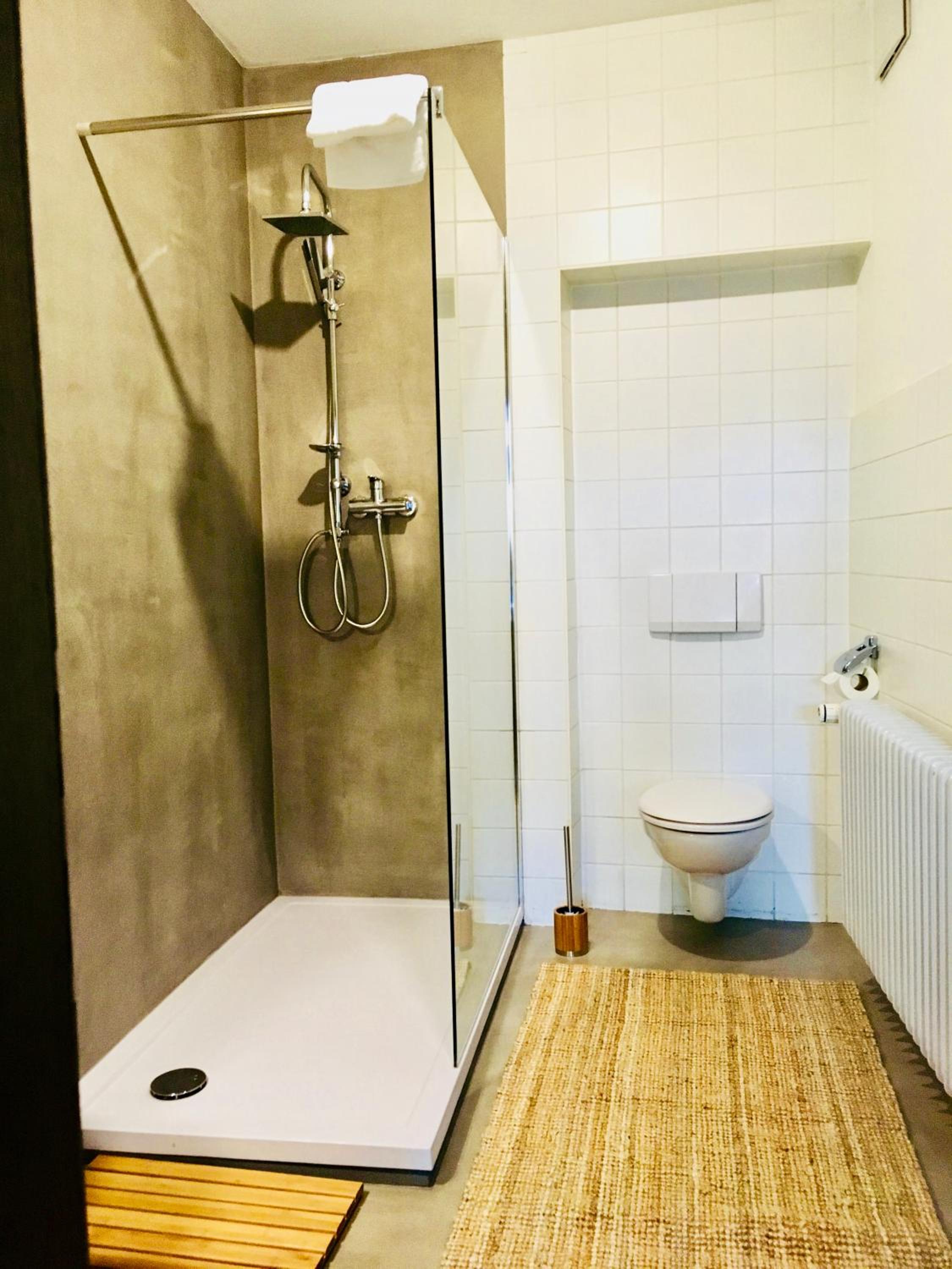 Double Room - Photo 6