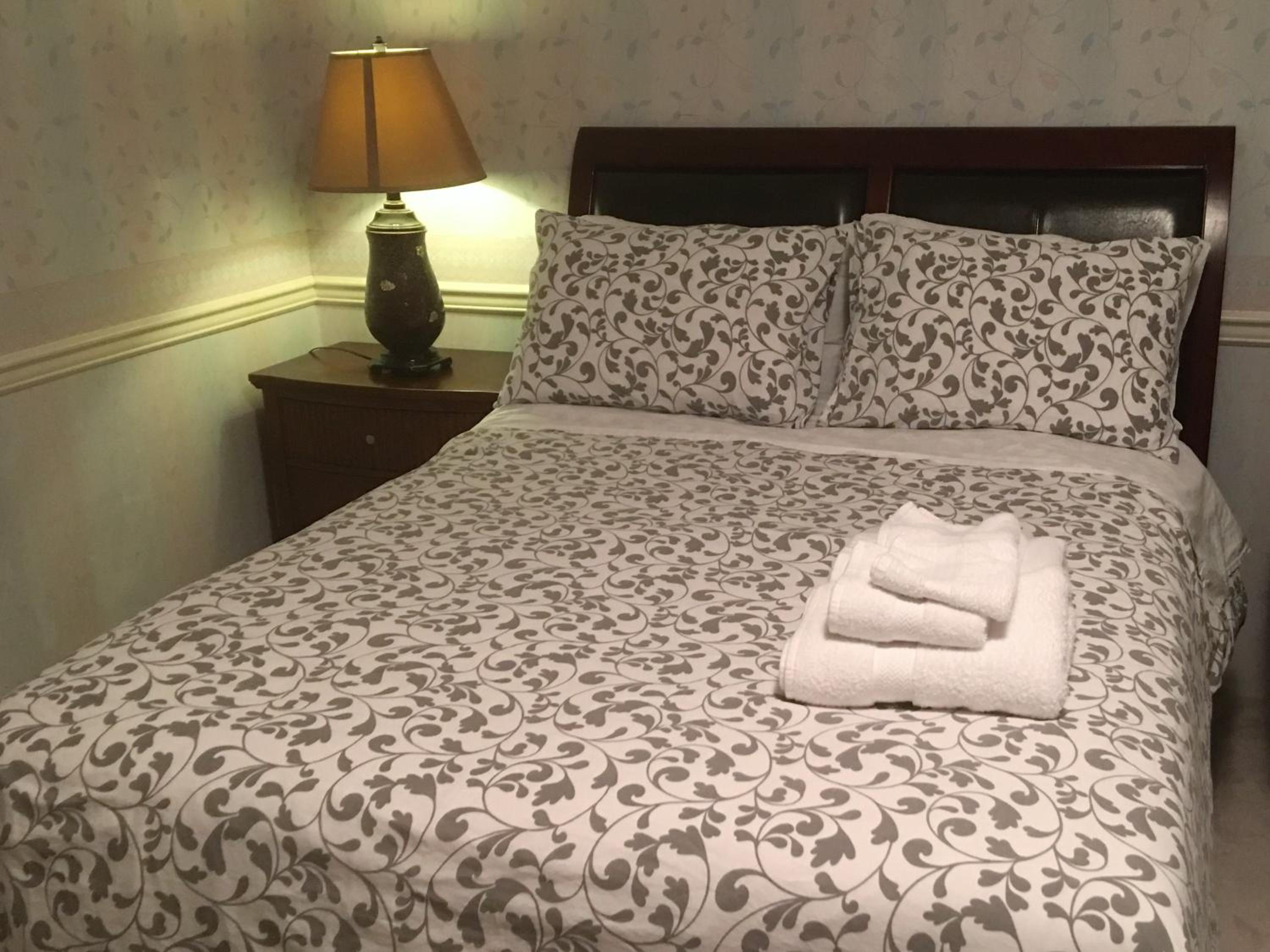Deluxe Queen Room photo 2