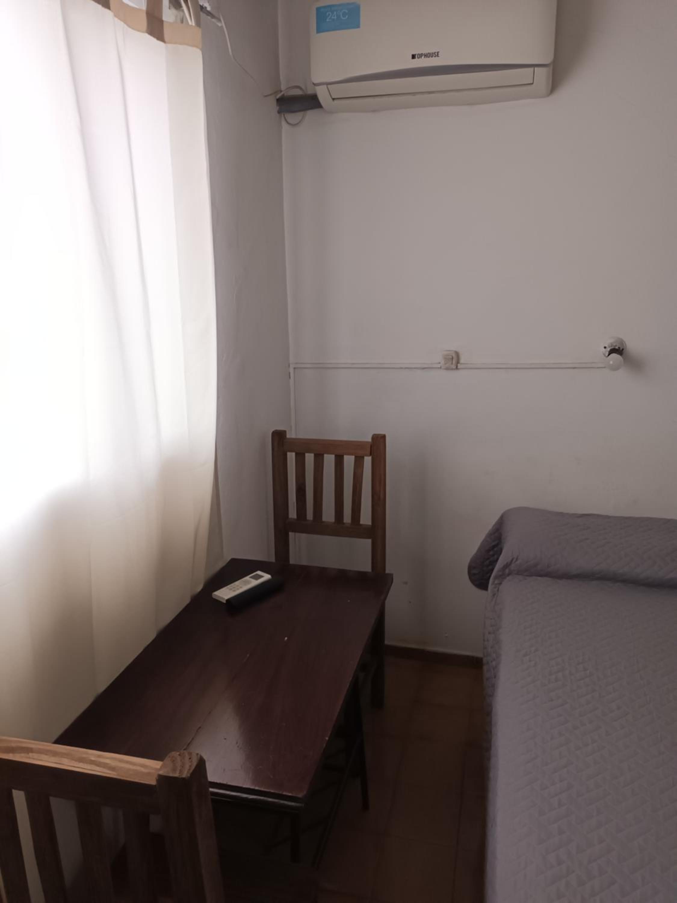 Double Room with Private Bathroom photo 3